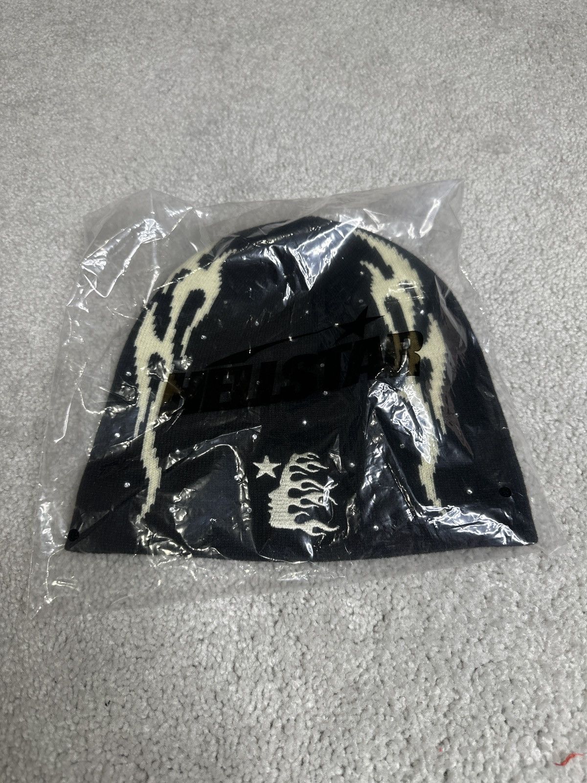 image of Hellstar Flame Black Beanie, Men's