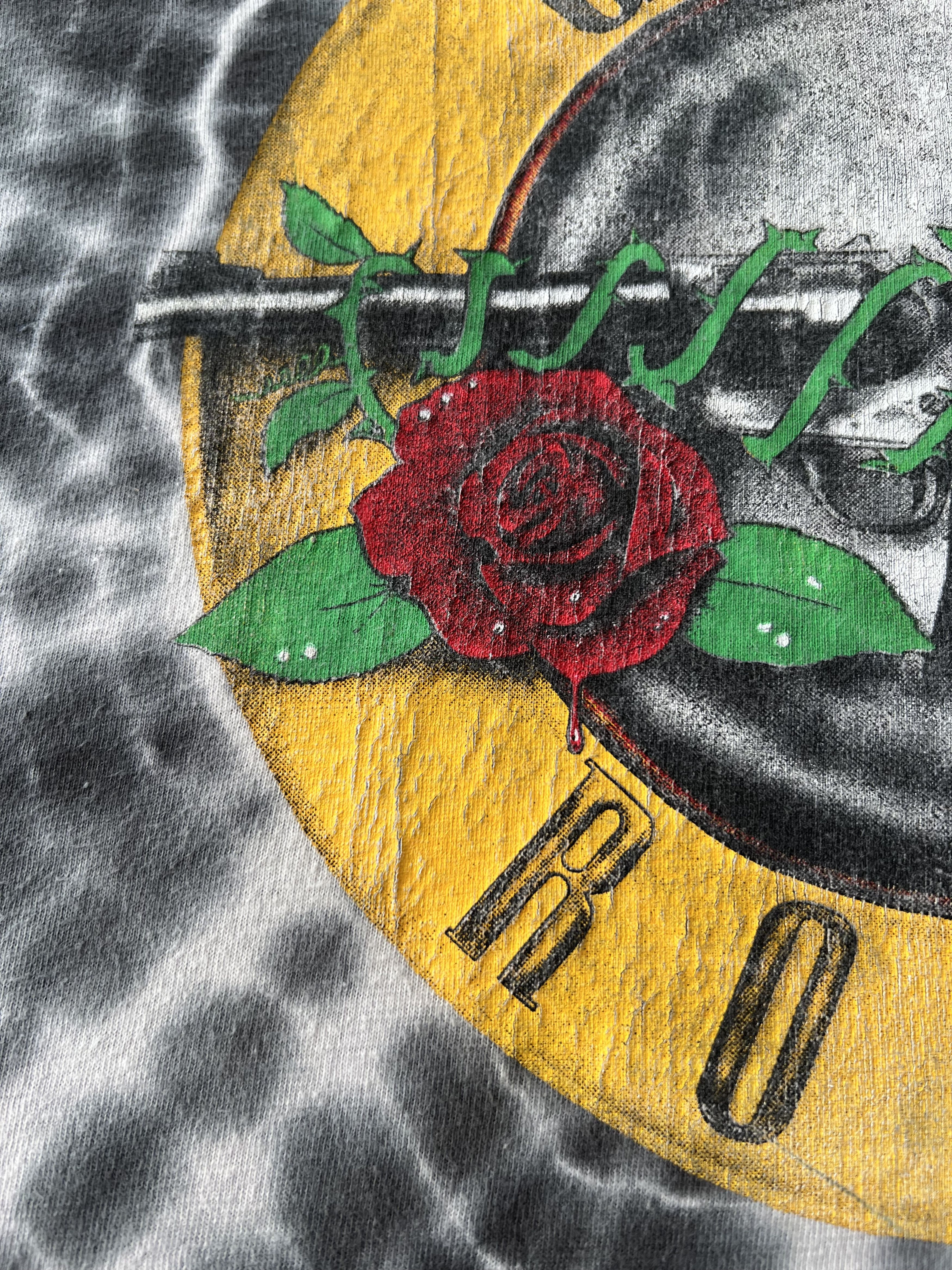 Band Tees Vintage 1987 Guns N Roses Symmetria Tie Dye T-shirt Size US L / EU 52-54 / 3 - 4 Thumbnail