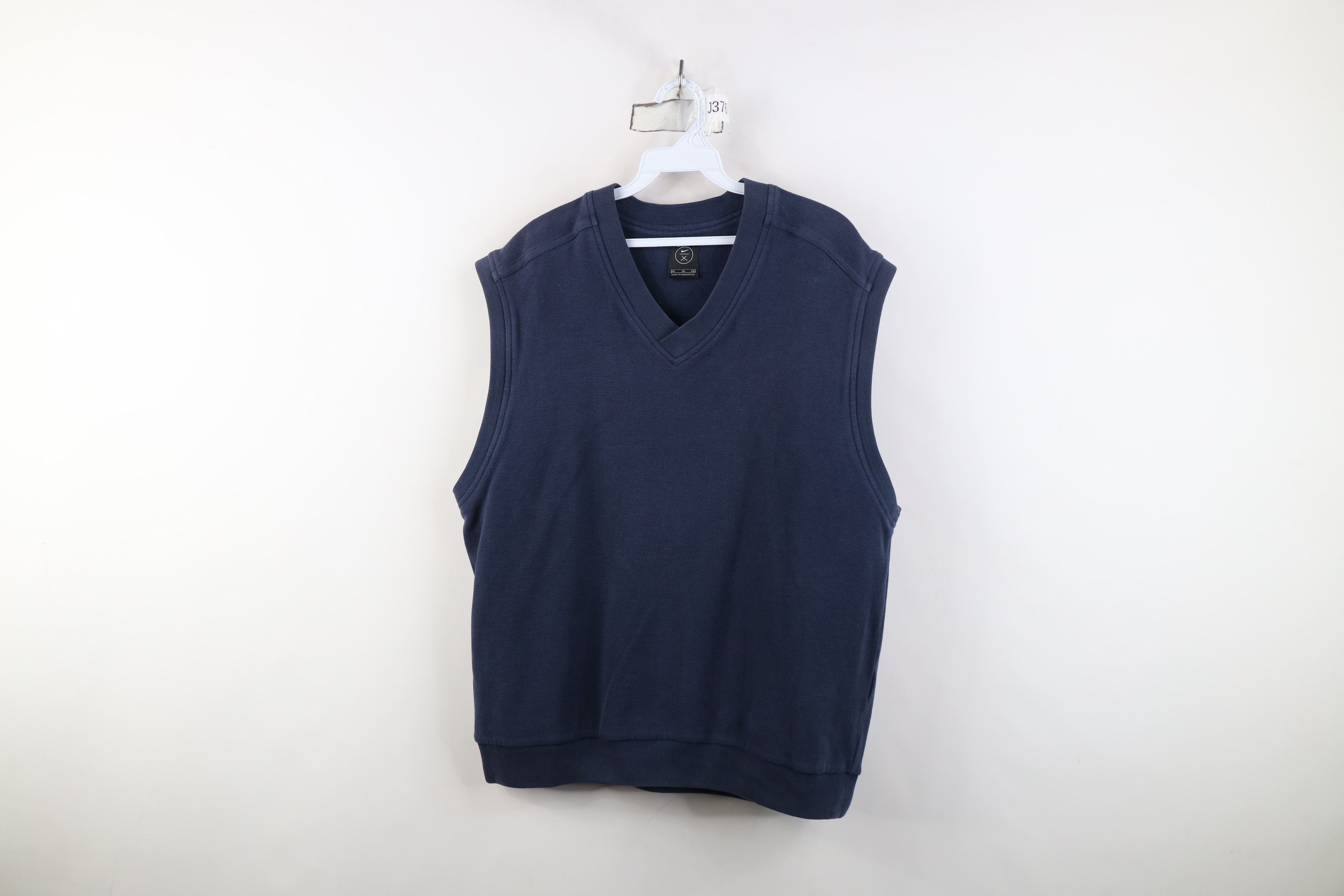 Nike Vintage Nike Golf Mini Swoosh Thermal Knit Sweater Vest Size US XL / EU 56 / 4 - 1 Thumbnail