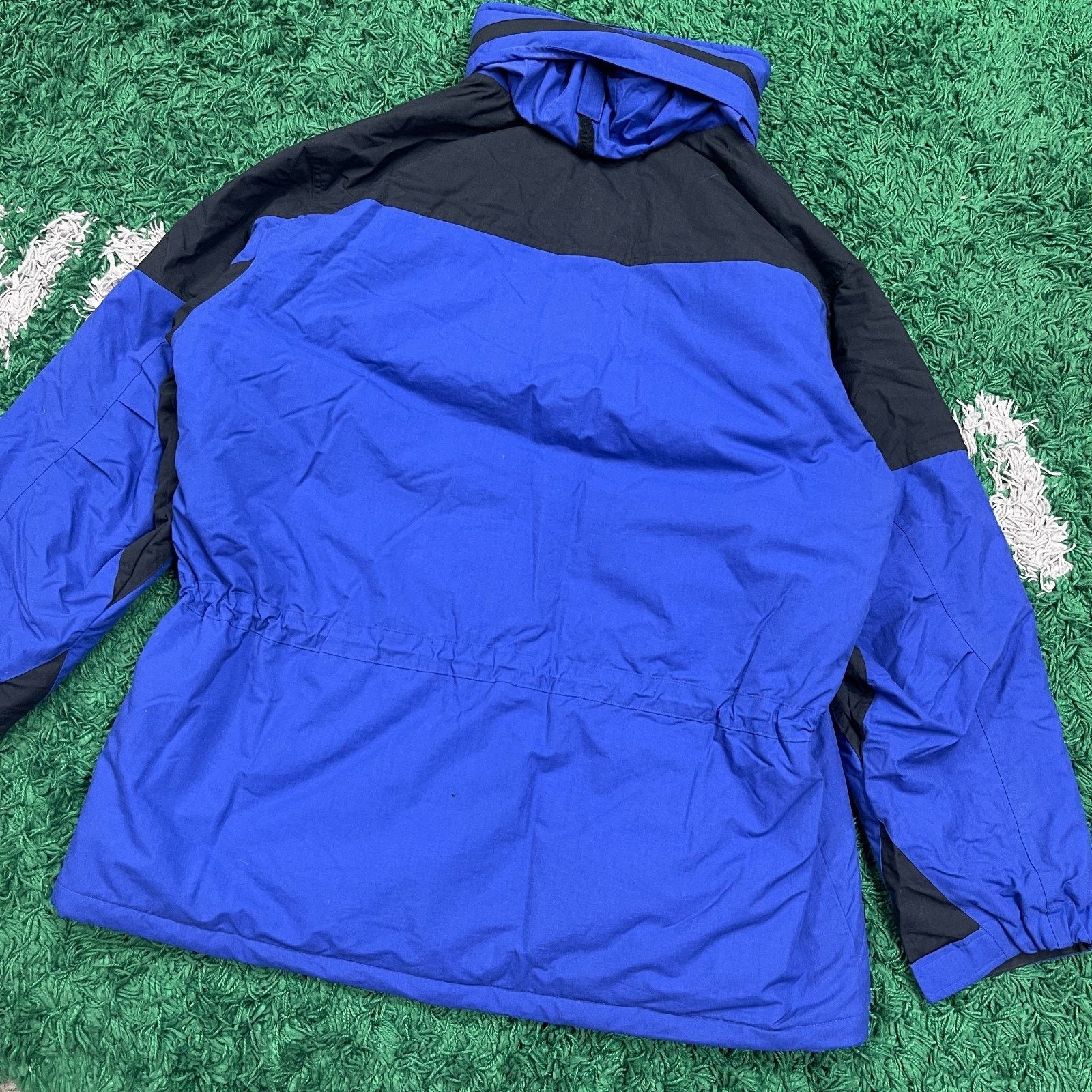 L.L. Bean × Vintage Vintage L.L.Bean hooded mountain parka puffer jacket size XL Size US XL / EU 56 / 4 - 11 Thumbnail