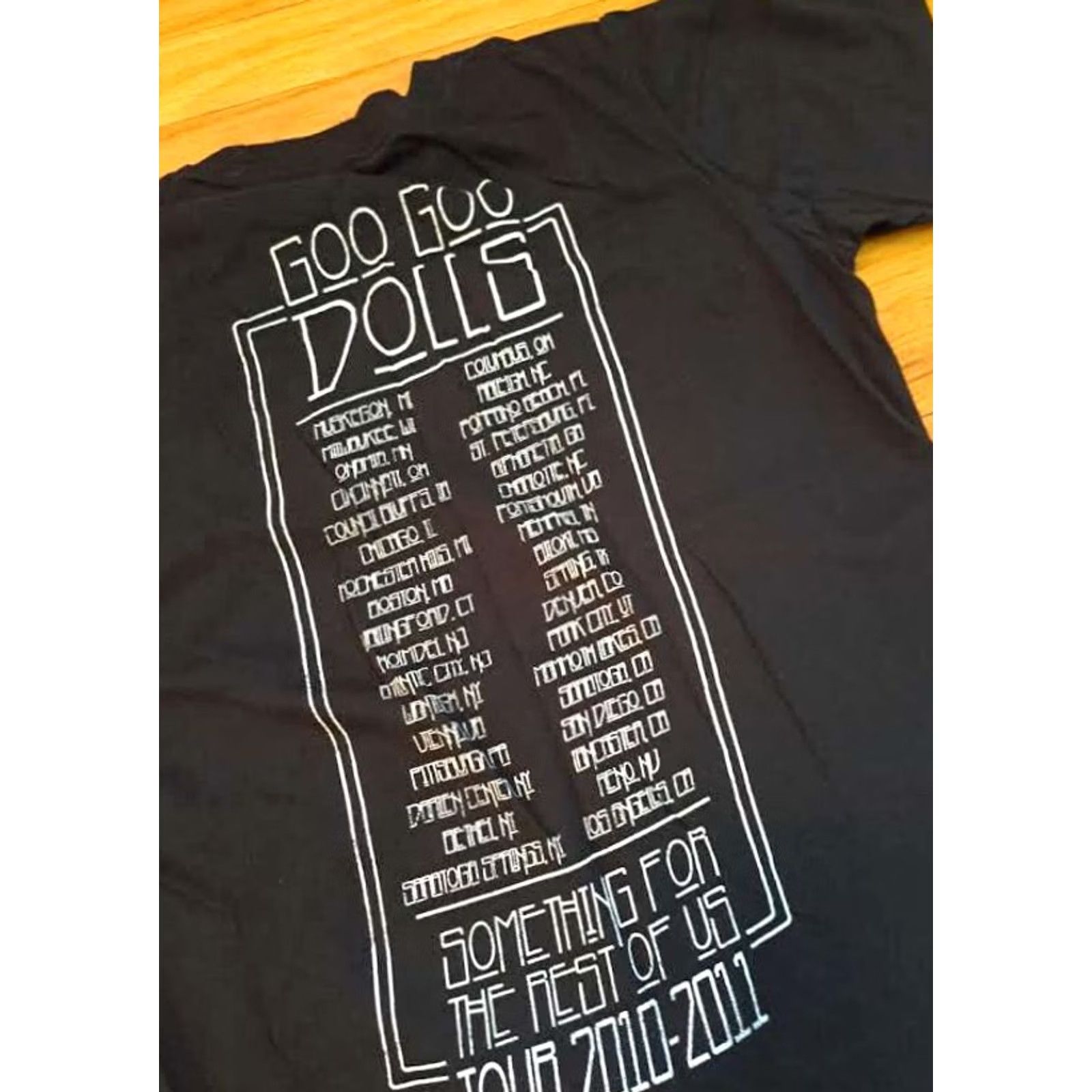 Anvil VINTAGE Goo-Goo Dolls Something for the Rest of Us 2010-2011 Tour Small T-Shirt Women S Black Crew Neck Pullover Short Sleeve Activewear Size S / US 4 / IT 40 - 2 Thumbnail