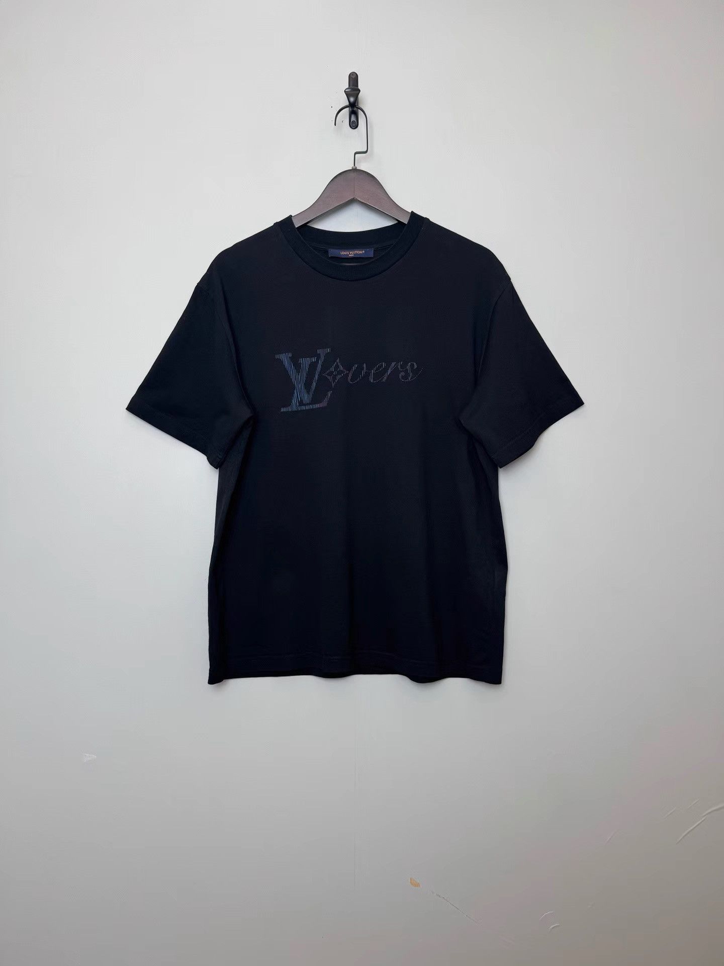Louis Vuitton Louis Vuitton Rainbow Stripe Short Sleeve K36 Size US L / EU 52-54 / 3 - 1 Thumbnail