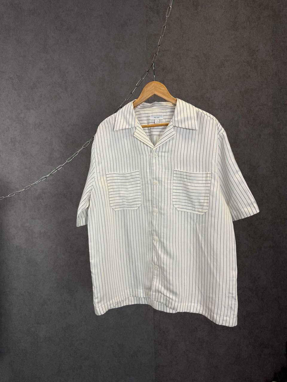 Reiss Reiss designer striped shirt Size US XL / EU 56 / 4 - 1 Thumbnail