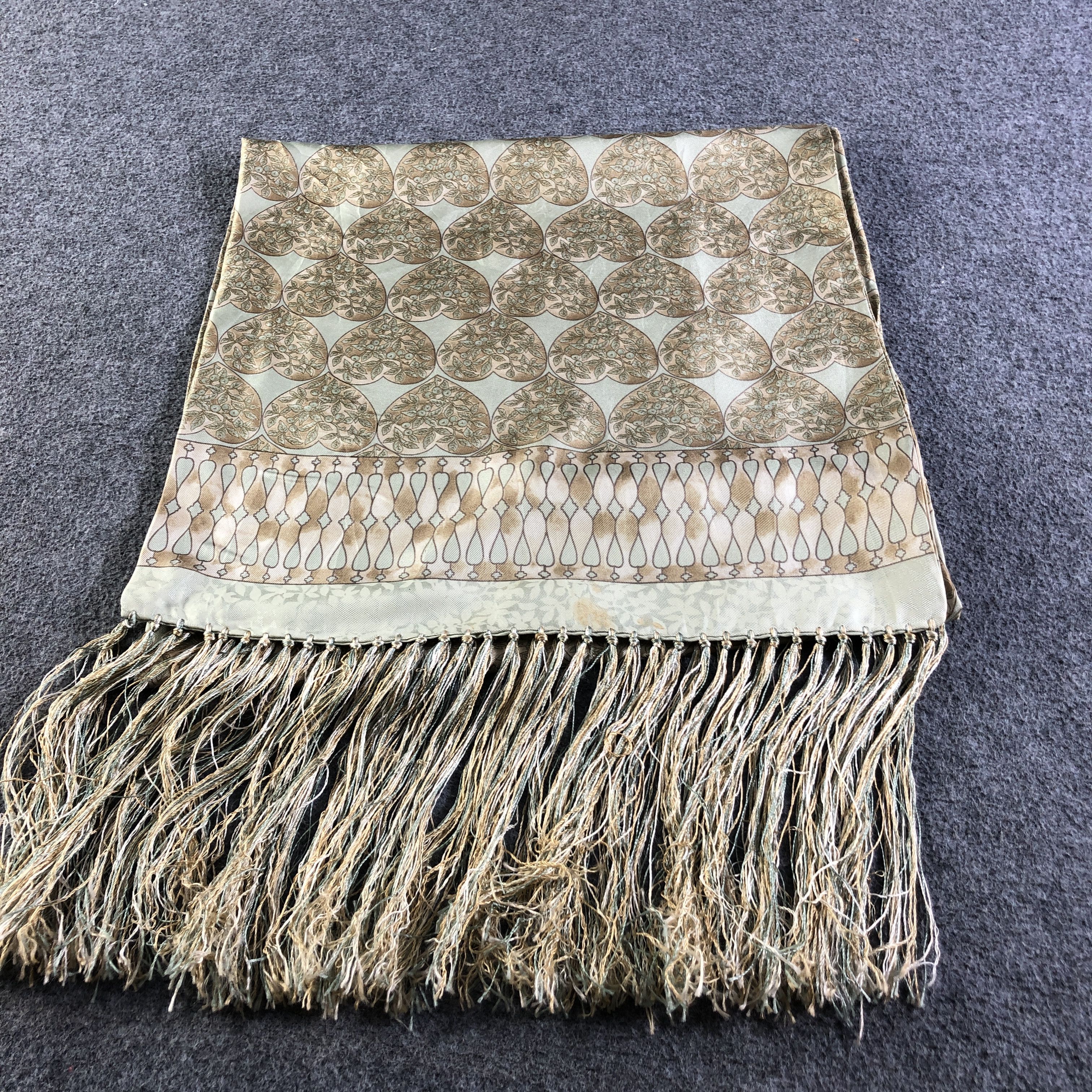 Vintage Luxury Loves Silk Scarf Muffler Neckwear Stole V2610 Size ONE SIZE - 8 Thumbnail