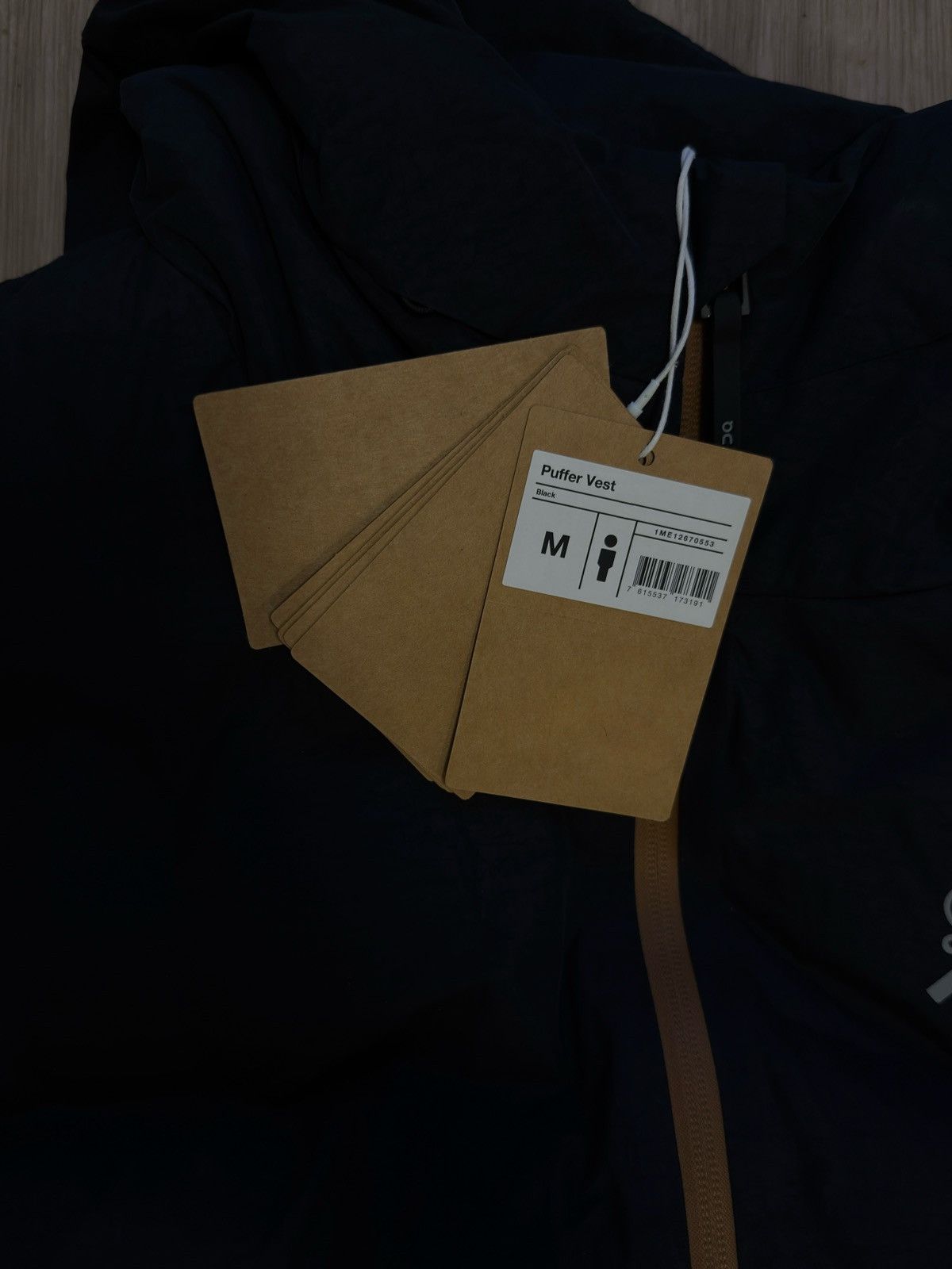 Loewe × On LOEWE X ON limited edition puffer vest Size US M / EU 48-50 / 2 - 3 Thumbnail