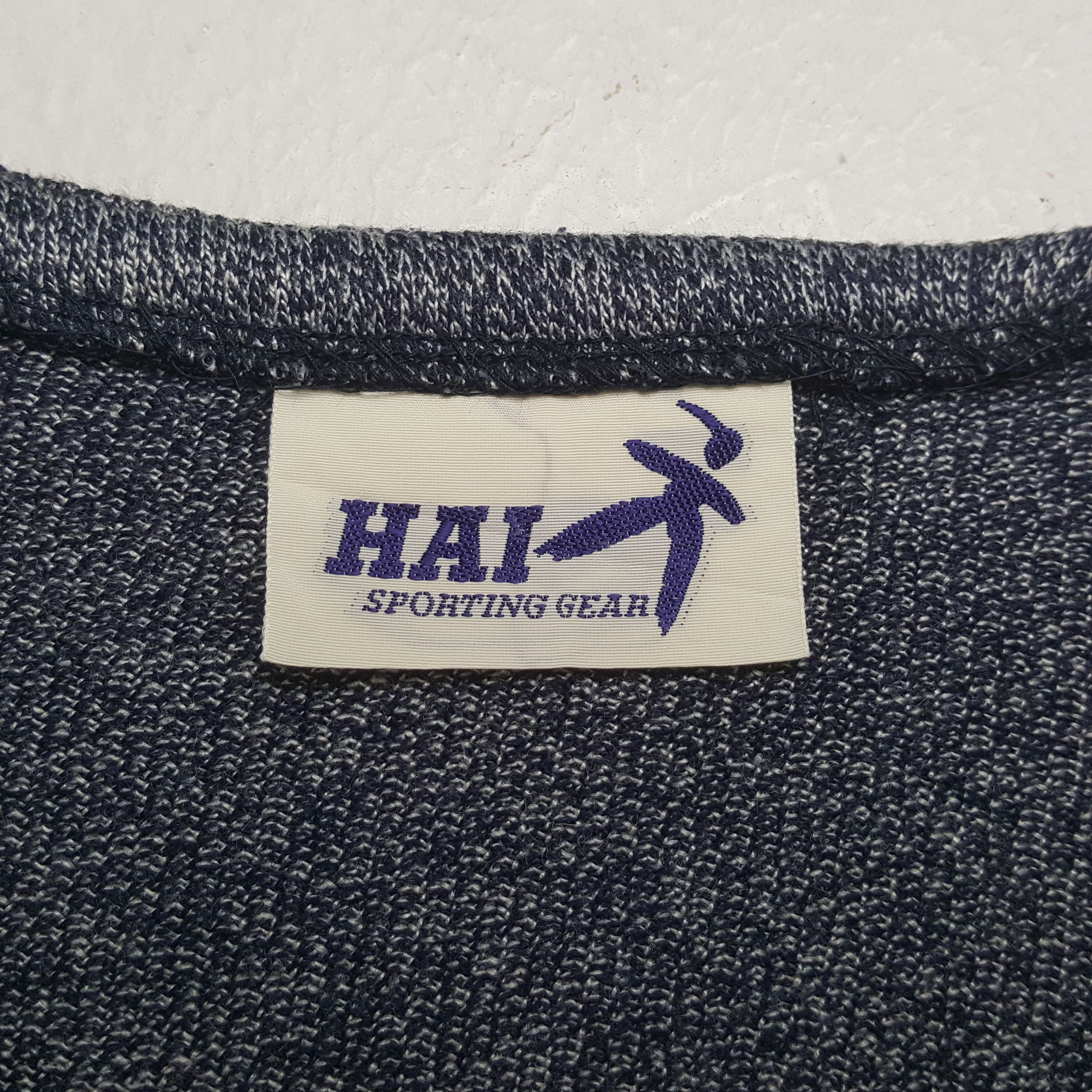 Hai Sporting Gear Hai Sporting Gear by Issey Miyake Designer Tshirt C294N54 Size S / US 4 / IT 40 - 7 Thumbnail