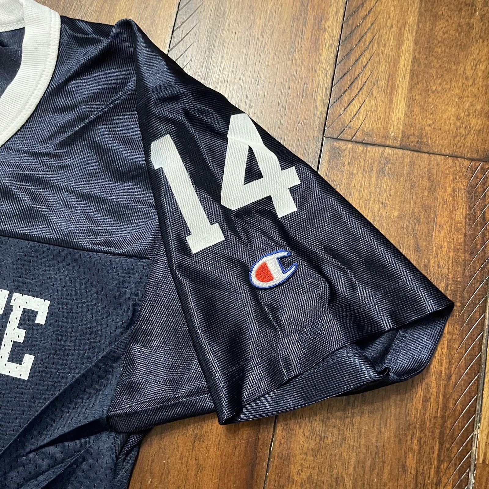 Champion Vtg Penn State Jersey Youth M NCAA Football Champion 14 90s Size US M / EU 48-50 / 2 - 5 Thumbnail
