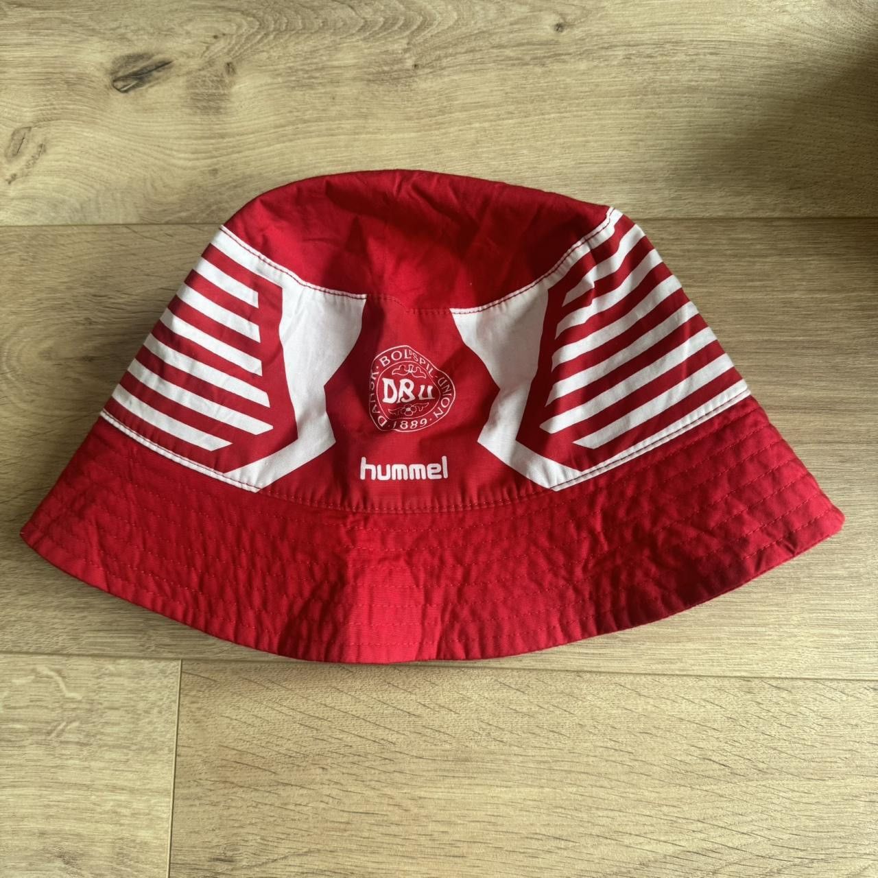 Hummel Hummel DBU 92 Denmark Bucket Hat Bøllehat Retro Fan Cap Size ONE SIZE - 1 Thumbnail