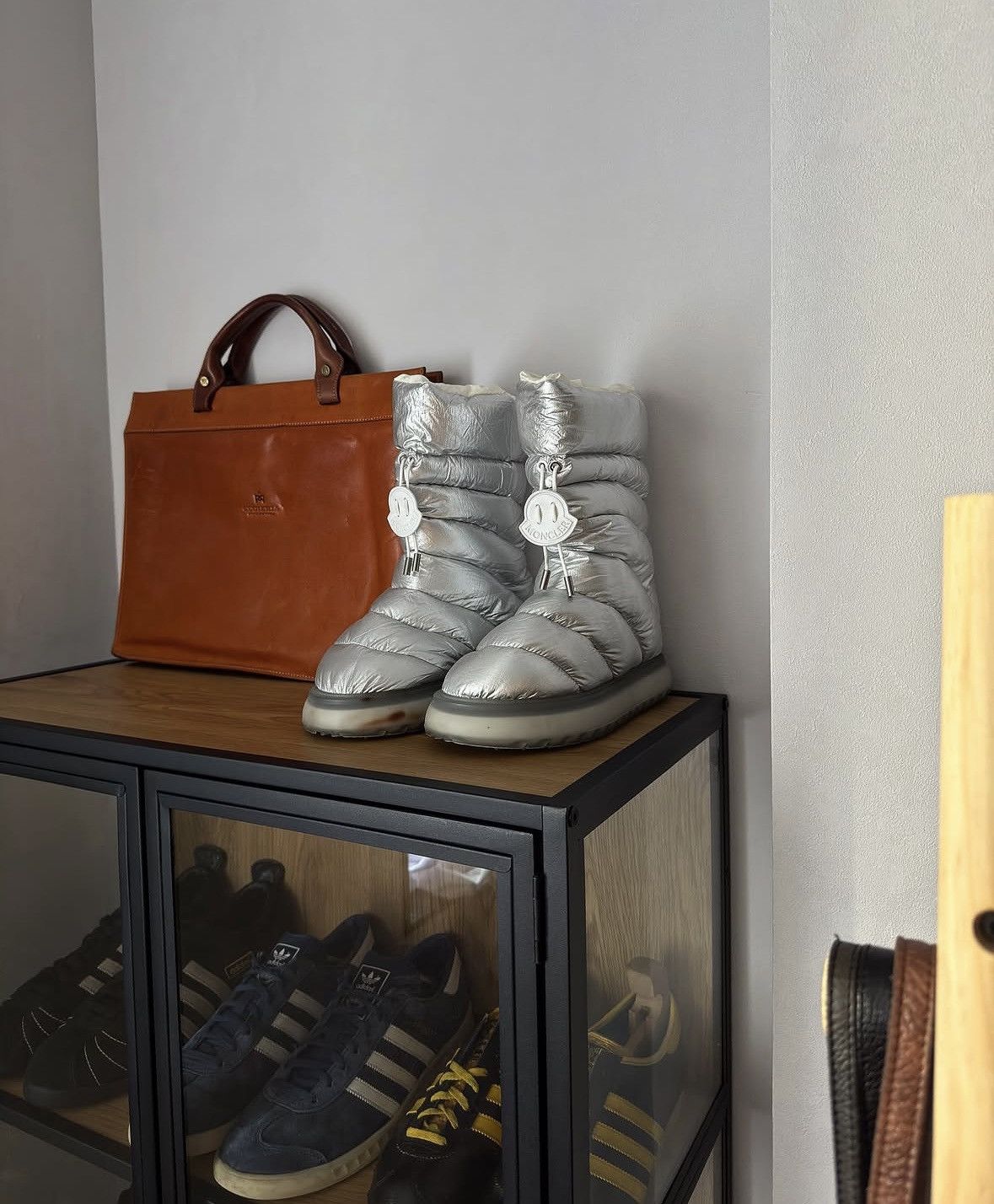 Moncler Moncler Gaia archive metallic-effect snow boots Size US 8 / IT 38 - 1 Thumbnail