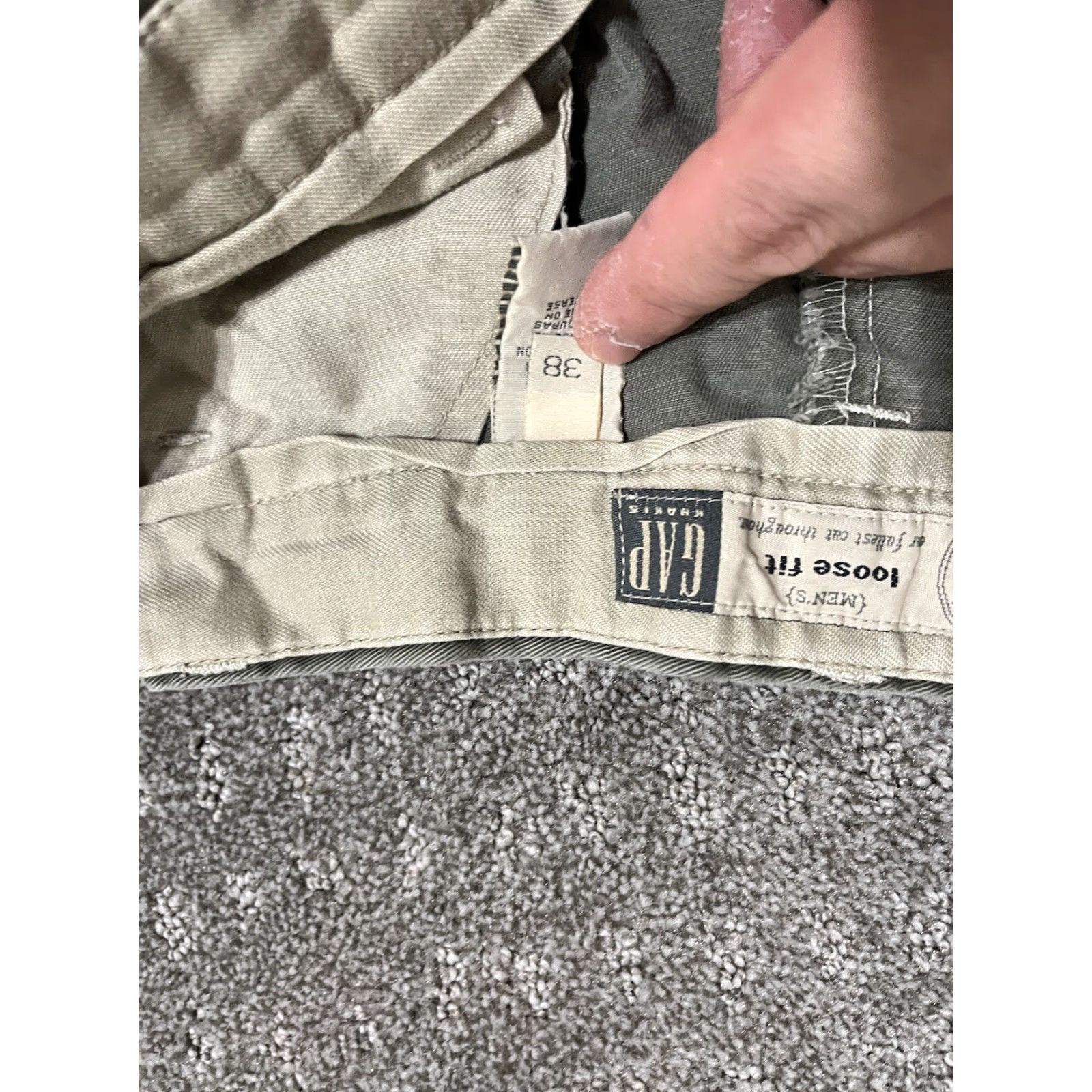 Gap VINTAGE Gap Shorts Mens 38 Green Pleated Chino Relaxed Fit 90s Preppy Mens Size US 38 / EU 54 - 4 Thumbnail