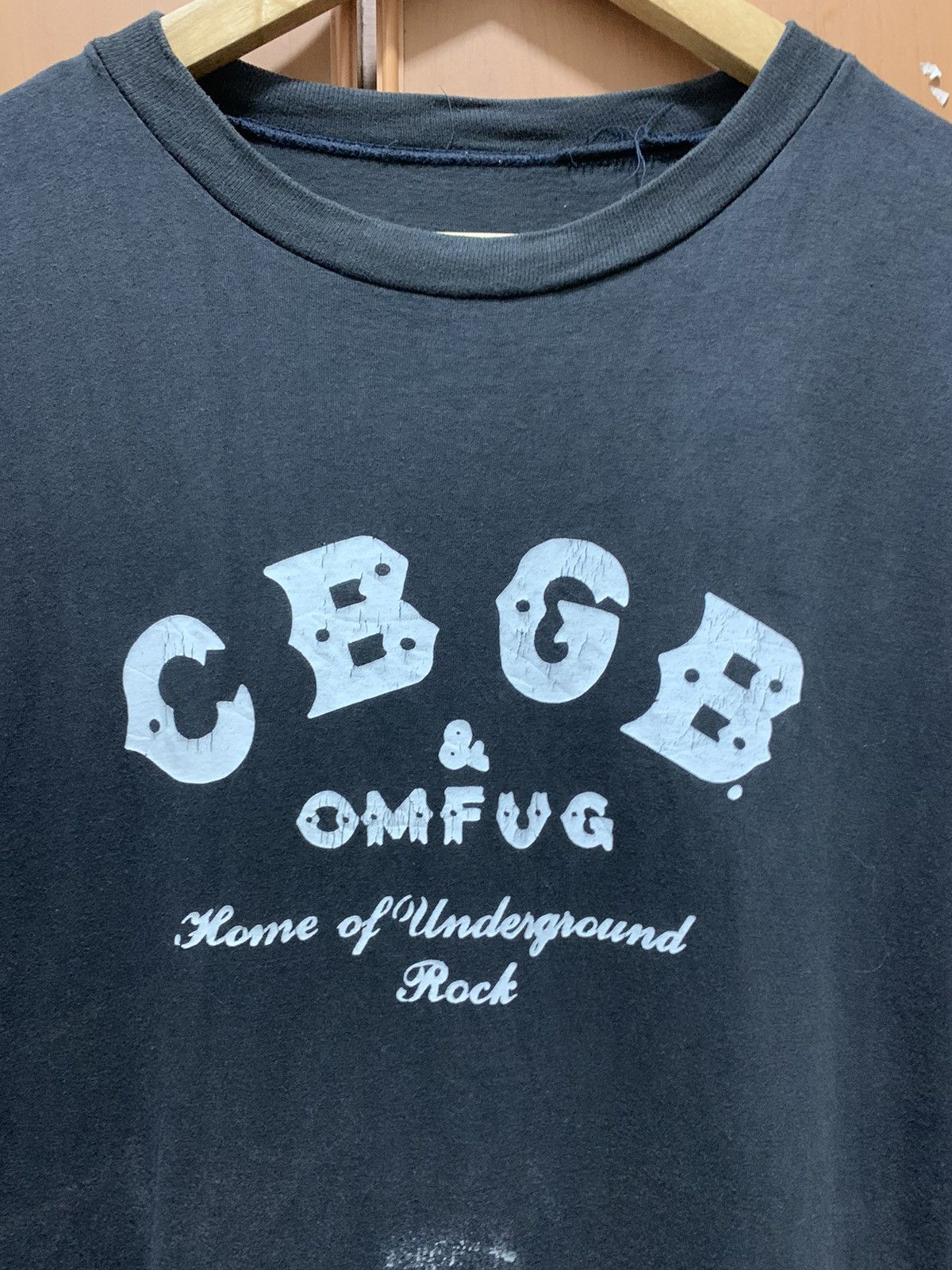 Band Tees Vintage CBGB & OMFUG Tee Underground Rock Shirt Size US M / EU 48-50 / 2 - 4 Thumbnail
