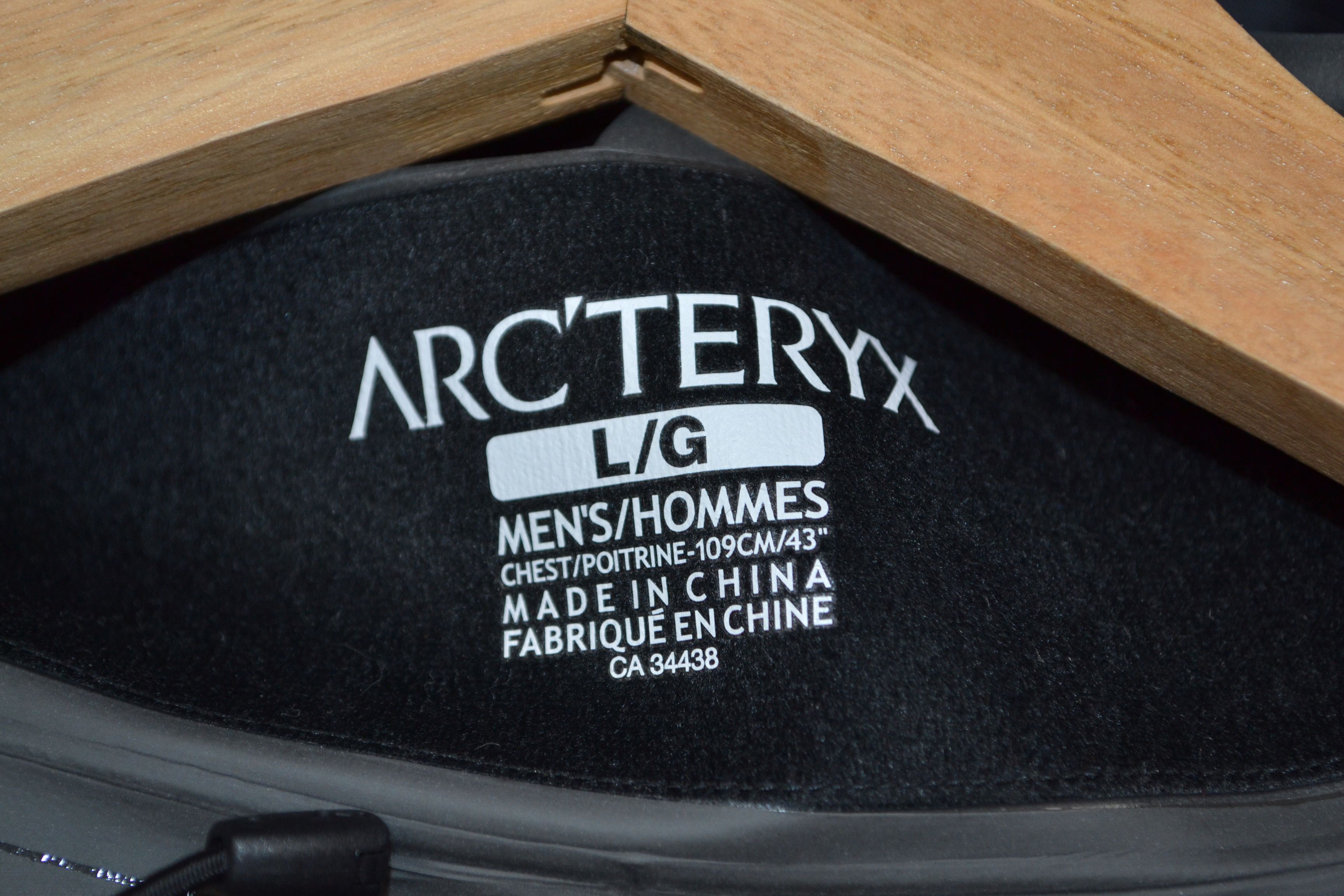 Arc'teryx Arc'teryx Beta Sl Jacket Blue L size Goretex Jacket Size US L / EU 52-54 / 3 - 5 Thumbnail