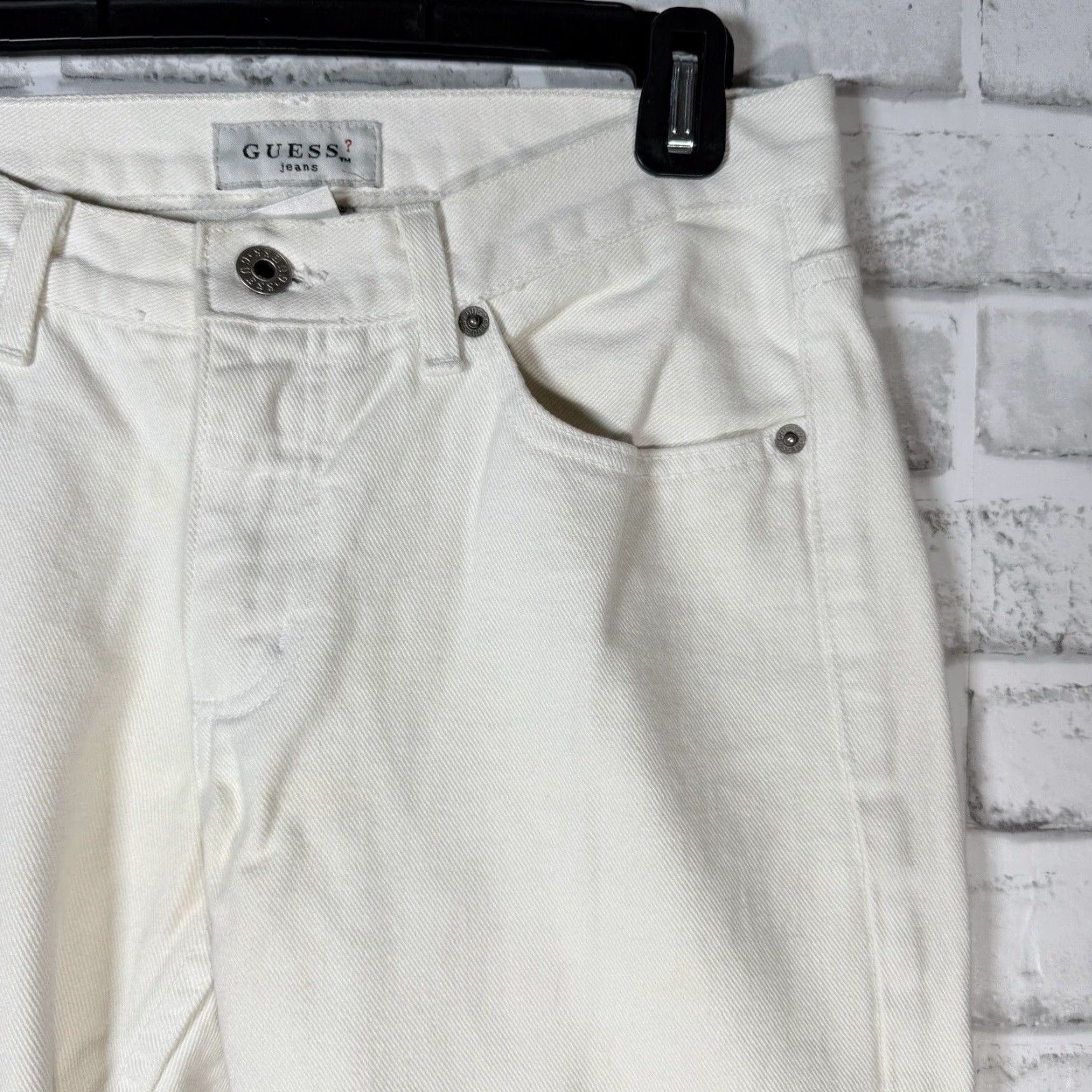 Guess VINTAGE GUESS Jeans Women 28 White 100% Cotton USA 28x22 Straight Mens? No, Women. Size 28" / US 6 / IT 42 - 2 Thumbnail