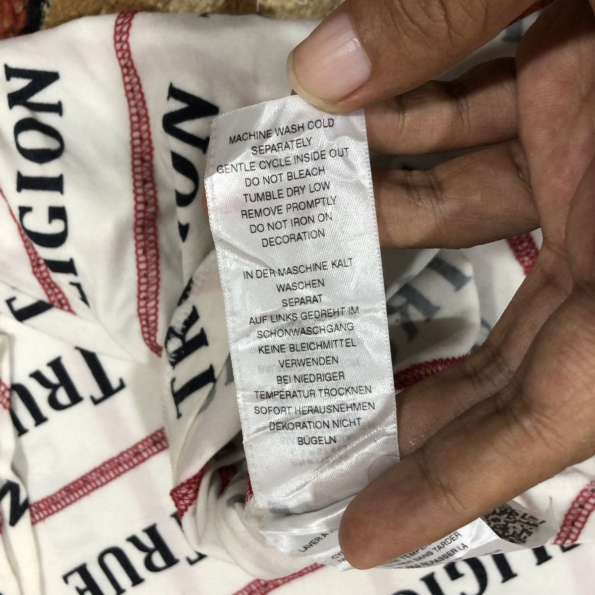 True Religion Vintage True Religion Over Print Rare Shirt Size US L / EU 52-54 / 3 - 7 Thumbnail