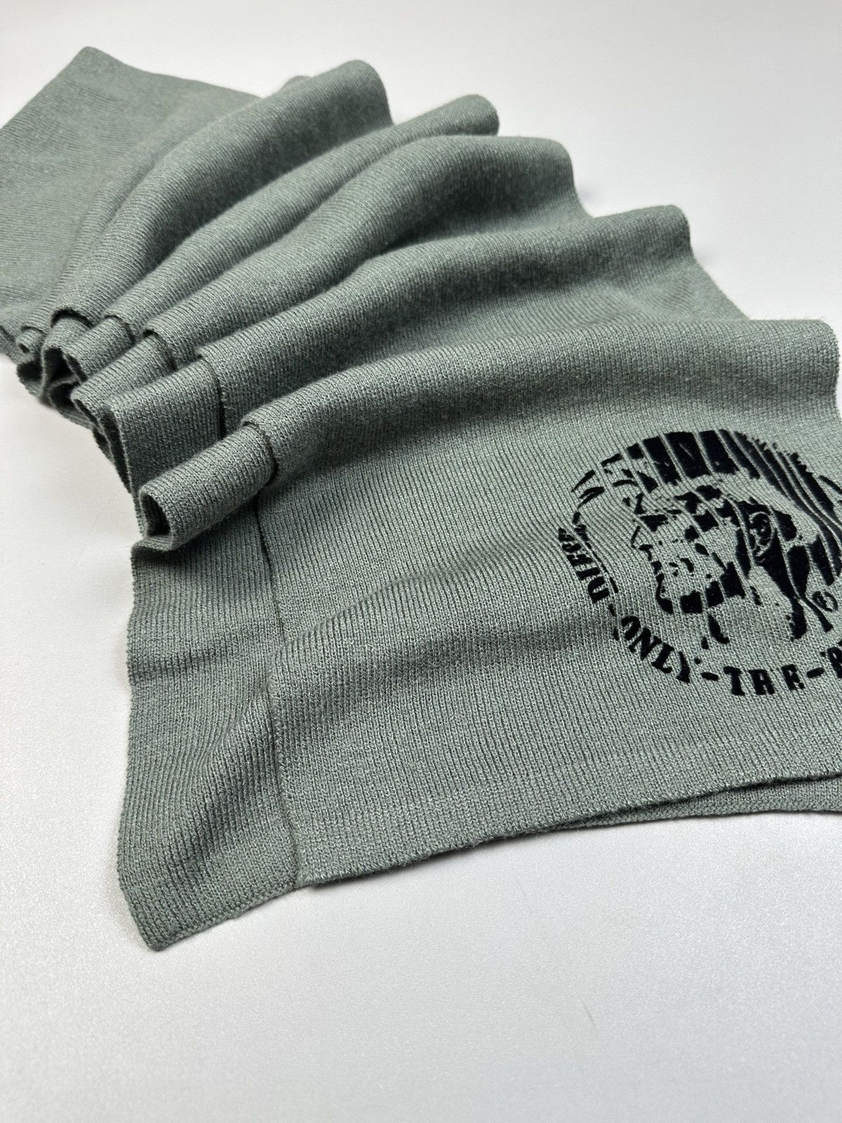 Diesel Diesel Cold Green Long Thin Scarf Size ONE SIZE - 2 Thumbnail