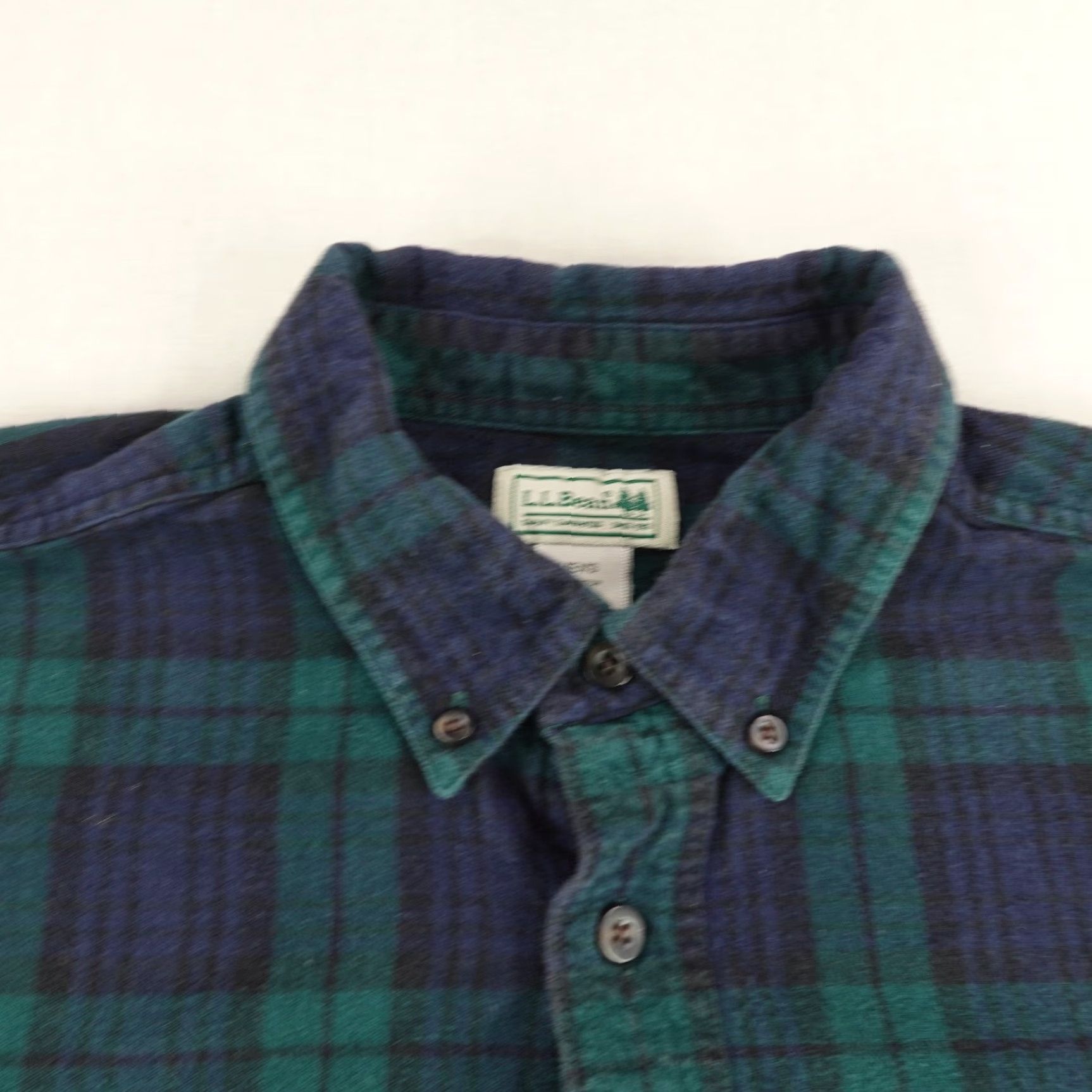 Vintage L.L. Bean Flannel Shirt Mens Large Green Tartan Plaid Button-Up Outdoor Work Size US L / EU 52-54 / 3 - 2 Thumbnail