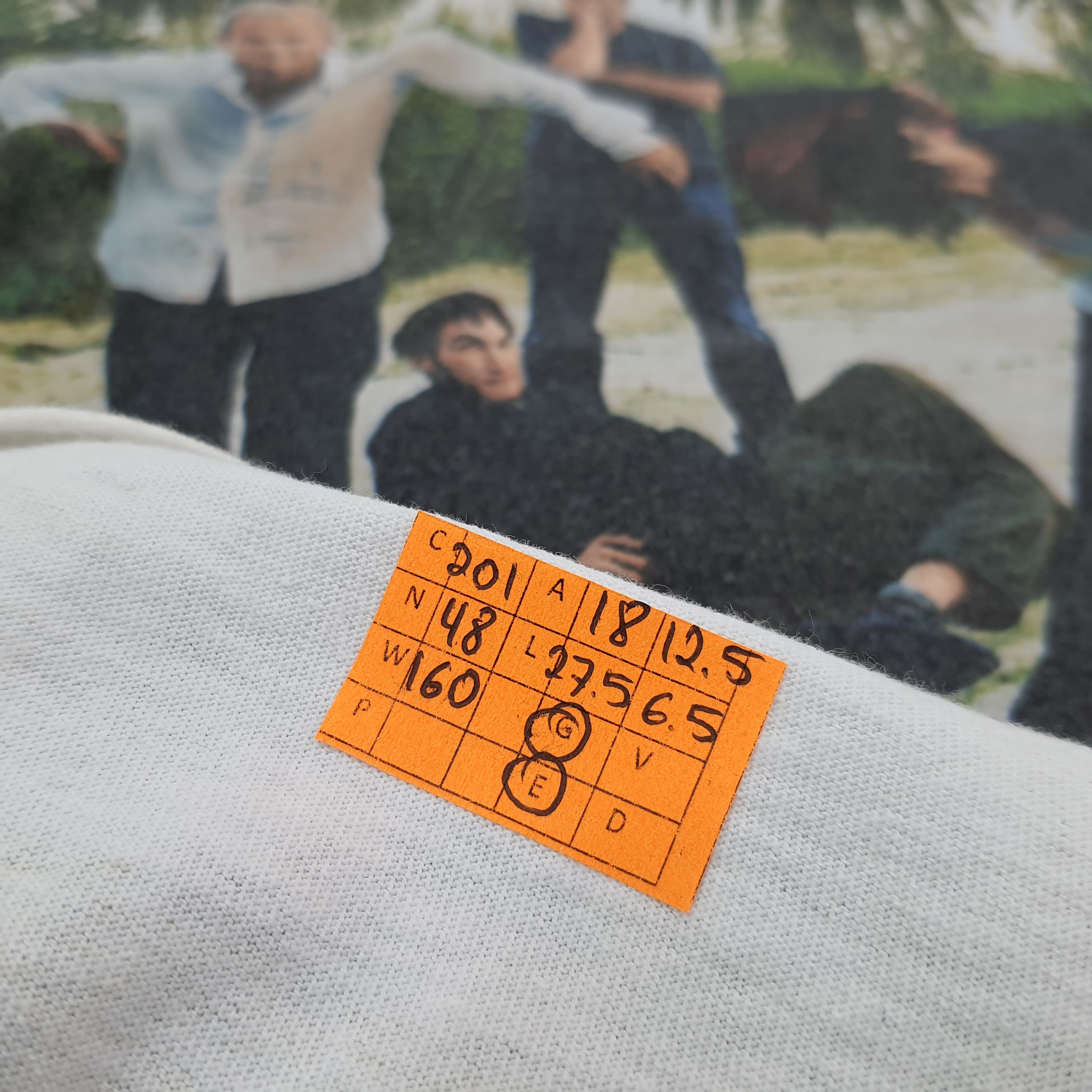 Band Tees × Vintage Vintage Red Hot Chili Peppers America Rock Band Photo Tee Size US S / EU 44-46 / 1 - 8 Thumbnail