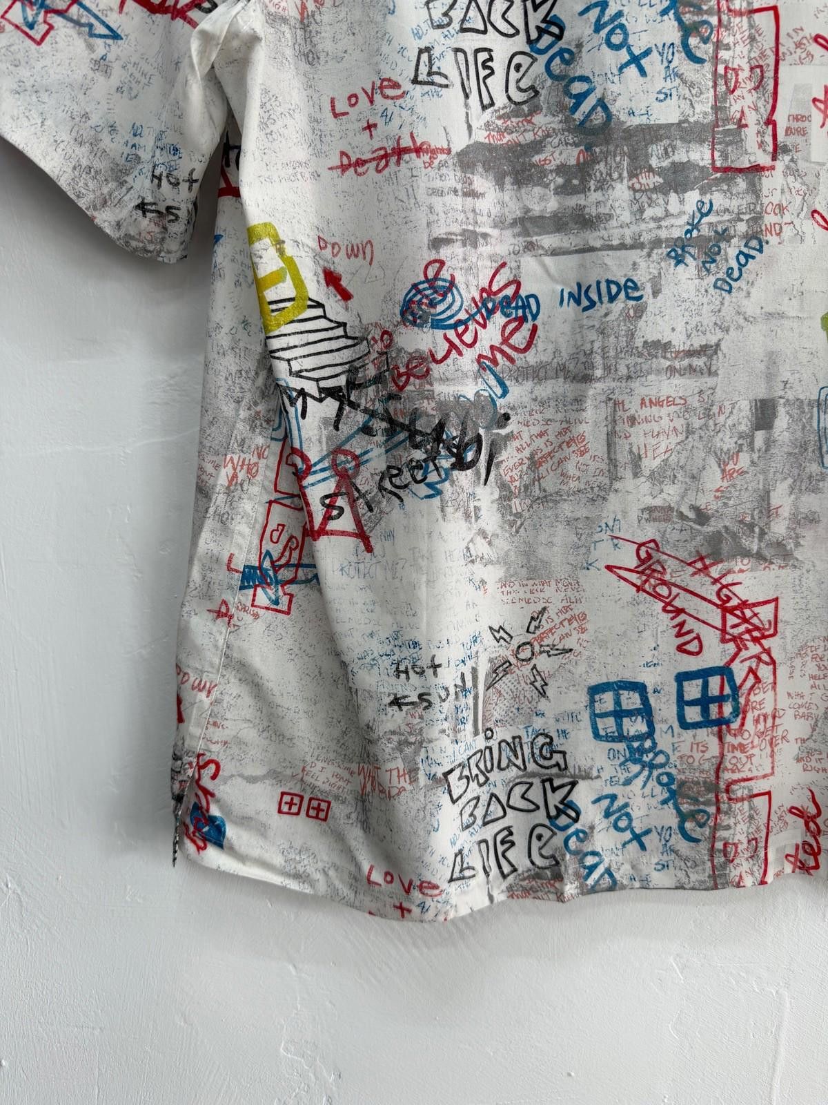 Ksubi new ksubi medium m short sleeve resort shirt scrawler white Size US M / EU 48-50 / 2 - 6 Thumbnail