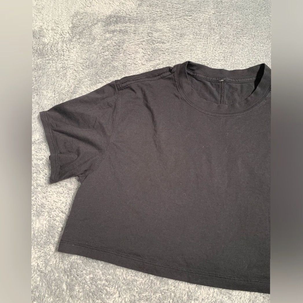 Lululemon Lululemon Black Women's Crop Top M Regular Casual Shirt Women Mens? Wait. Size M / US 6-8 / IT 42-44 - 2 Thumbnail