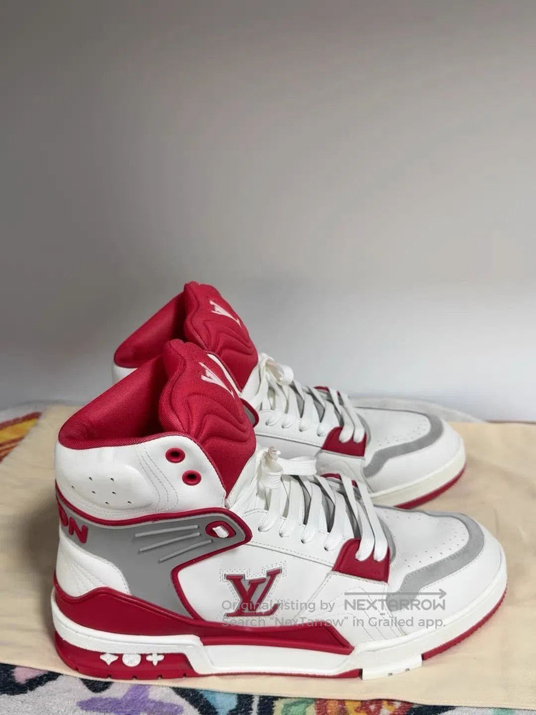 Louis Vuitton White High-Top Sneakers Size 8. Size US 8 / EU 41 - 5 Thumbnail