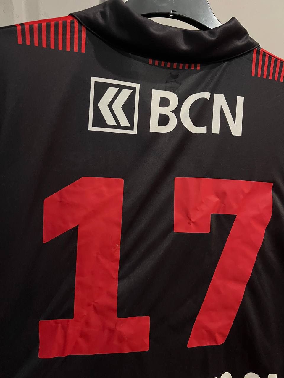 Erima 2016/17 NEUCHATEL XAMAX #17 HOME SOCCER JERSEY FOOTBALLSHIRT Size US L / EU 52-54 / 3 - 13 Thumbnail