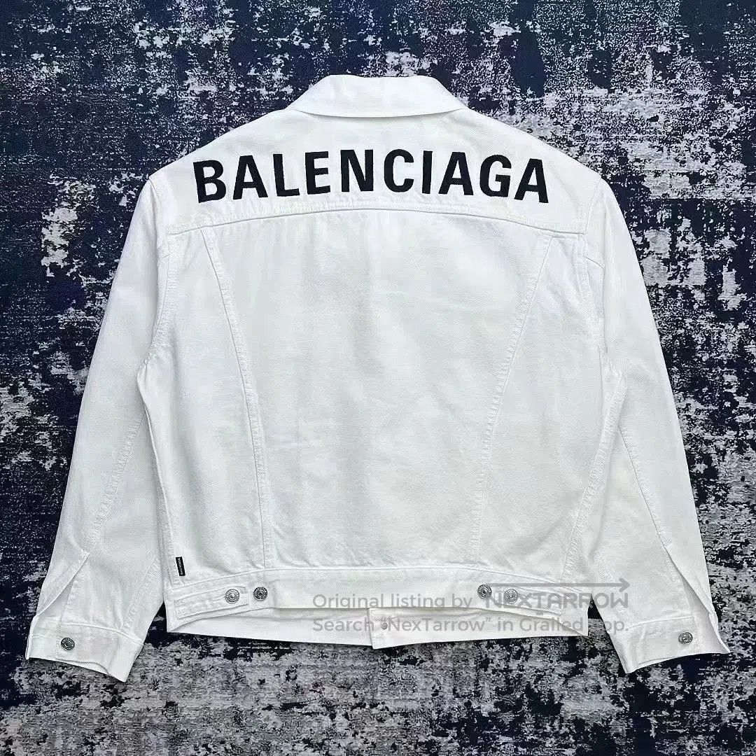 Balenciaga Balenciaga Back Letter Logo Stonewash Denim Jacket. Size US S / EU 44-46 / 1 - 3 Thumbnail