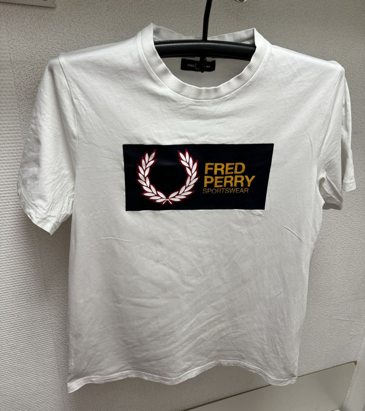 Fred Perry Fred Perry big logo white t-shirt L sz Size US L / EU 52-54 / 3 - 1 Thumbnail