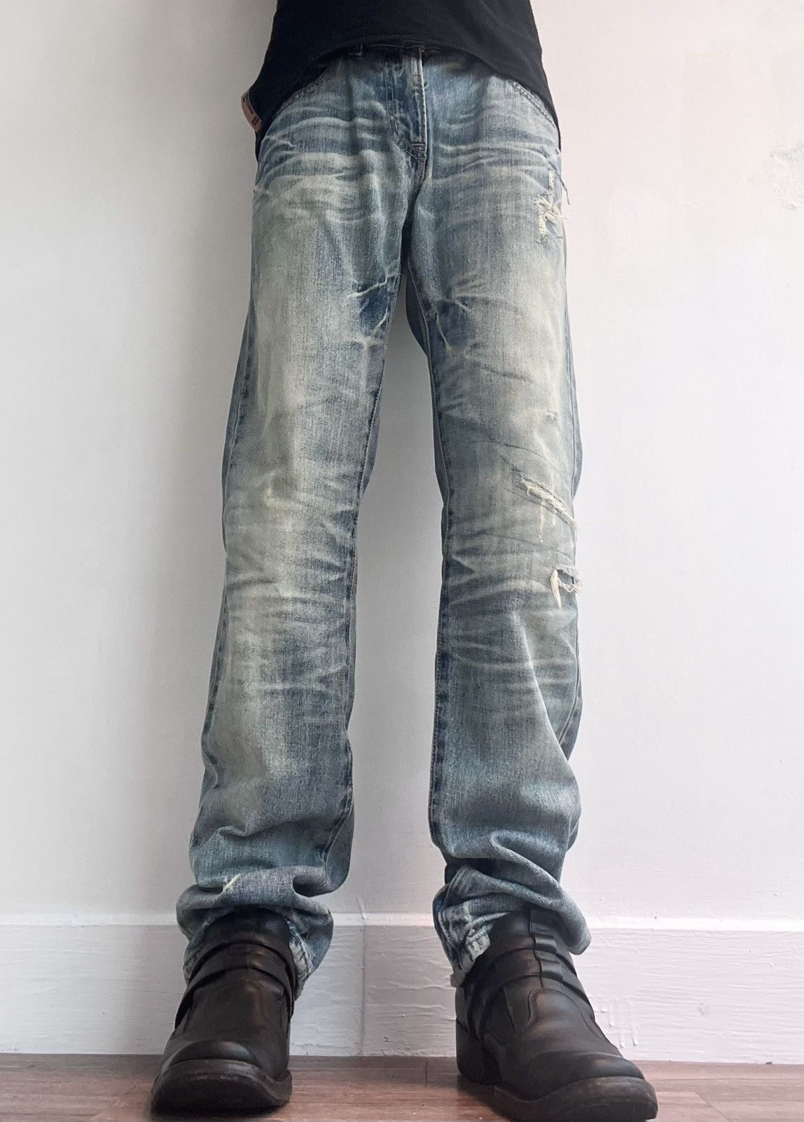 Undercover Undercover Faded Whisker Jeans Size US 32 / EU 48 - 3 Thumbnail