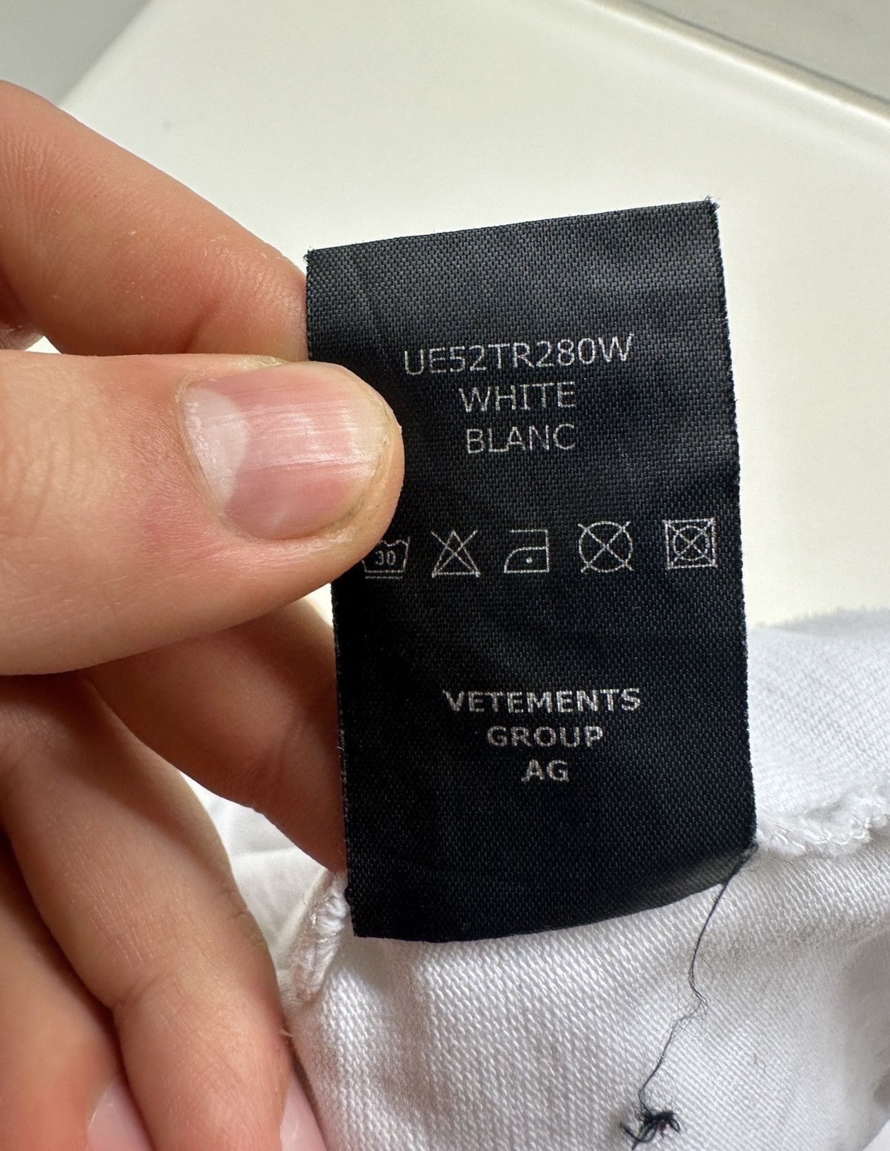 Vetements Vetements Pink Logo Longsleeve Size US S / EU 44-46 / 1 - 10 Thumbnail