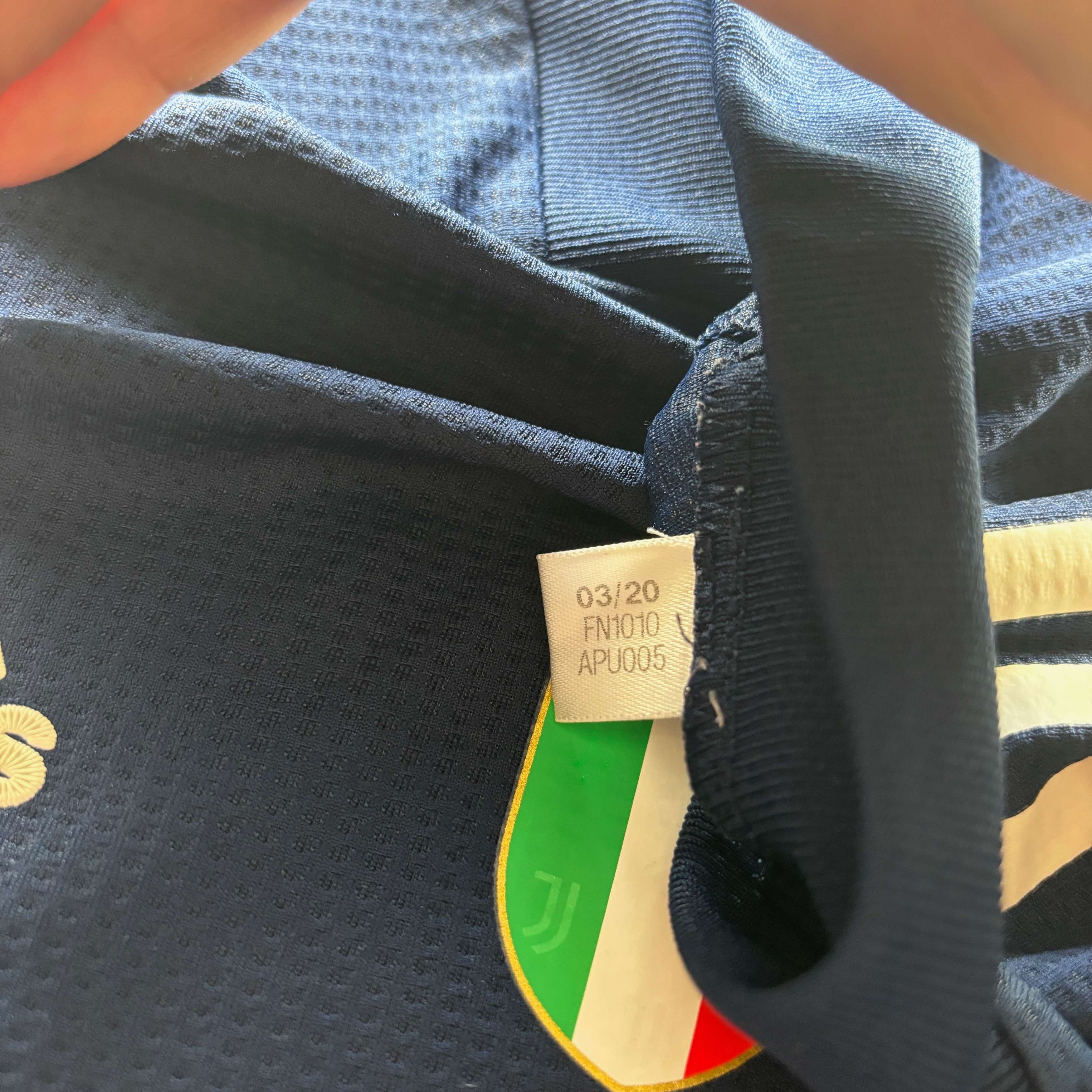 Adidas Juventus 2020-21 Adidas away McKennie football jersey size 7 Size US M / EU 48-50 / 2 - 11 Thumbnail