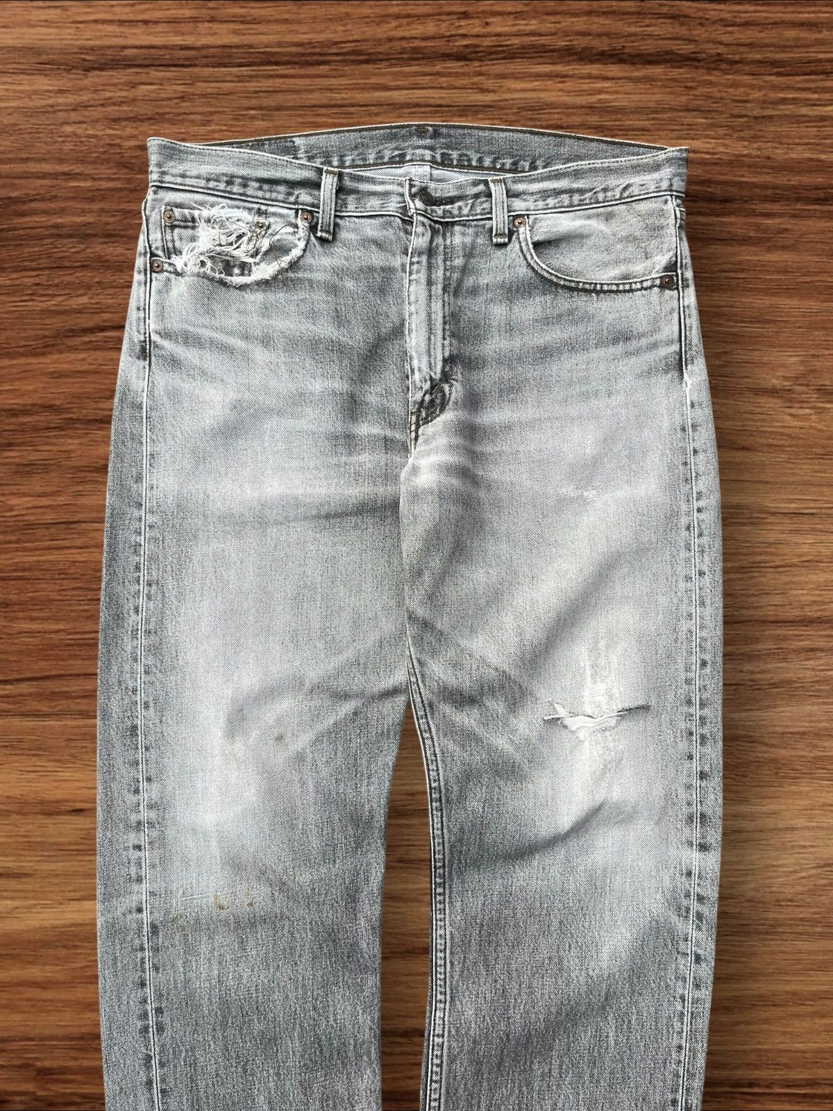 Levi's × Levi's Vintage Clothing × Vintage Vintage 90s Levi’s 505 Grey Wash Distressed Frayed Leg Jeans Size US 35 - 3 Thumbnail