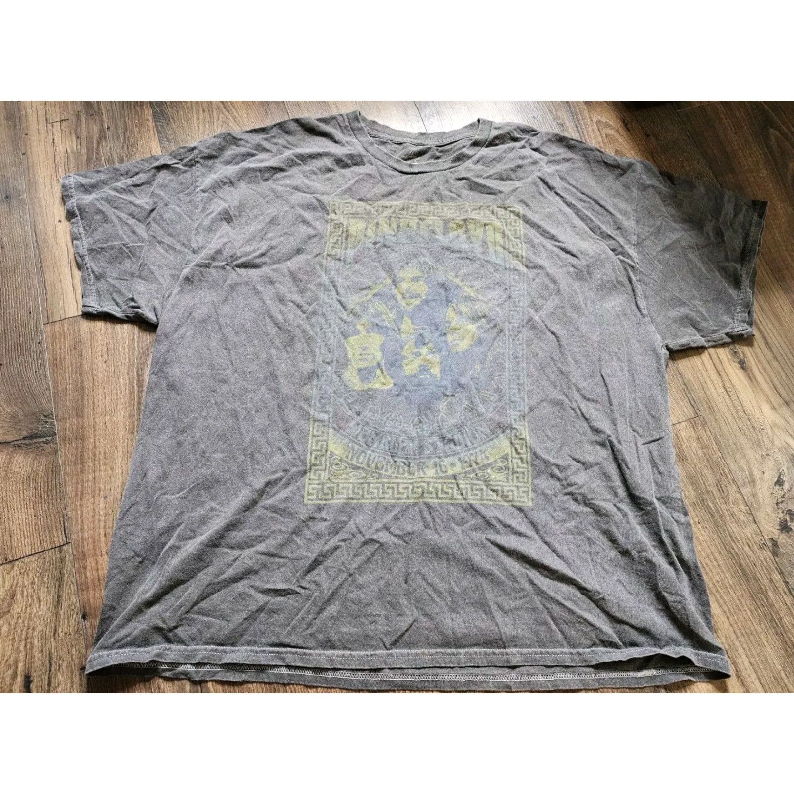 Vintage VINTAGE Pink Floyd Grunge Oversized Long Sleeve T-Shirt 2XL Gray Graphic 80s Music Unisex Adults Size US XXL / EU 58 / 5 - 2 Thumbnail