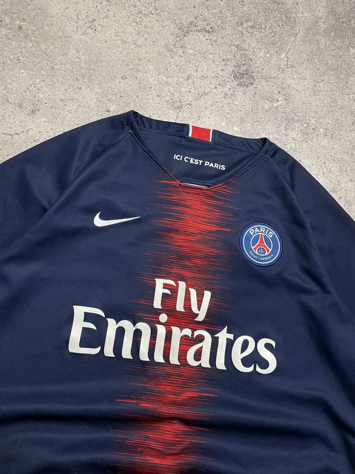 Nike 2018/19 PSG Jersey #7 Mbappe Small Nike Paris Saint Germain Size US XS / EU 42 / 0 - 4 Thumbnail