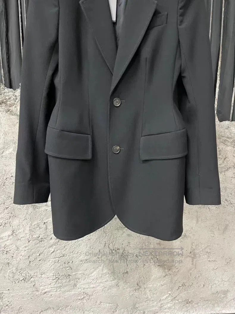 Balenciaga Balenciaga Pure Black Hourglass Blazer. Size US S / EU 44-46 / 1 - 4 Thumbnail