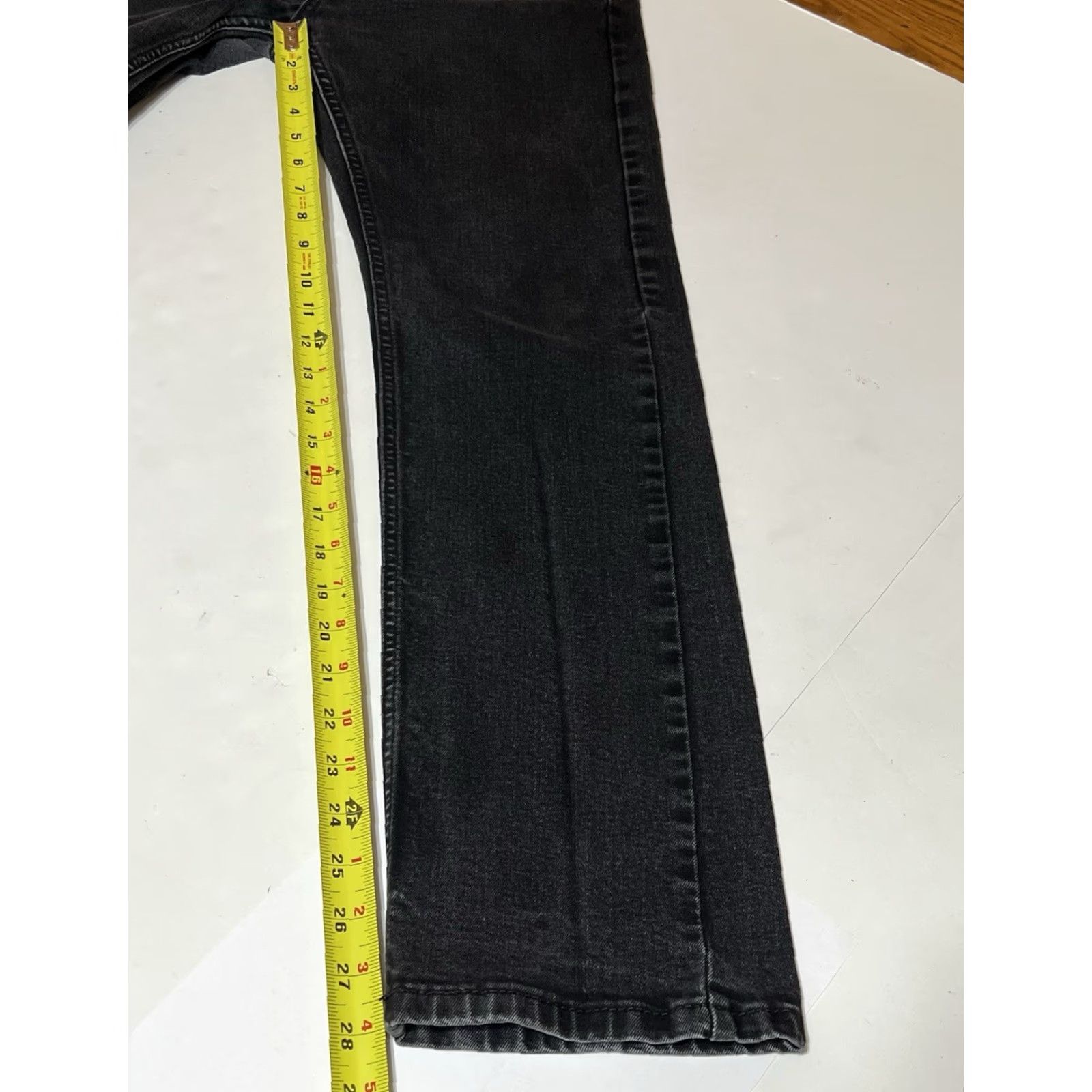 Levi's Levi's 506 Jeans Straight Regular Men 31x28 Black Denim Cotton Blend Stretch Pockets Logo Vintage No Rise Mid 10-12in 28in Inseam Size US 31 - 5 Thumbnail