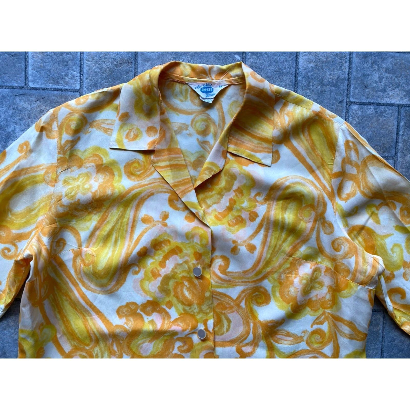 Vintage VINTAGE Emsee Blouse Women’s 38 ILGWU Yellow 50s 60s 70s 80s Workers Union Shirt Women Mens Girls Size XS / US 0-2 / IT 36-38 - 6 Thumbnail