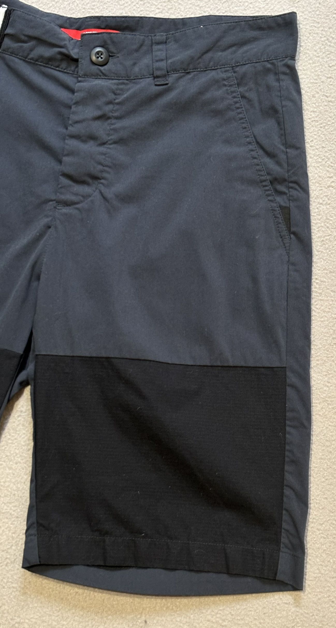 Nike Nike Black shorts Medium Size US 33 - 6 Thumbnail