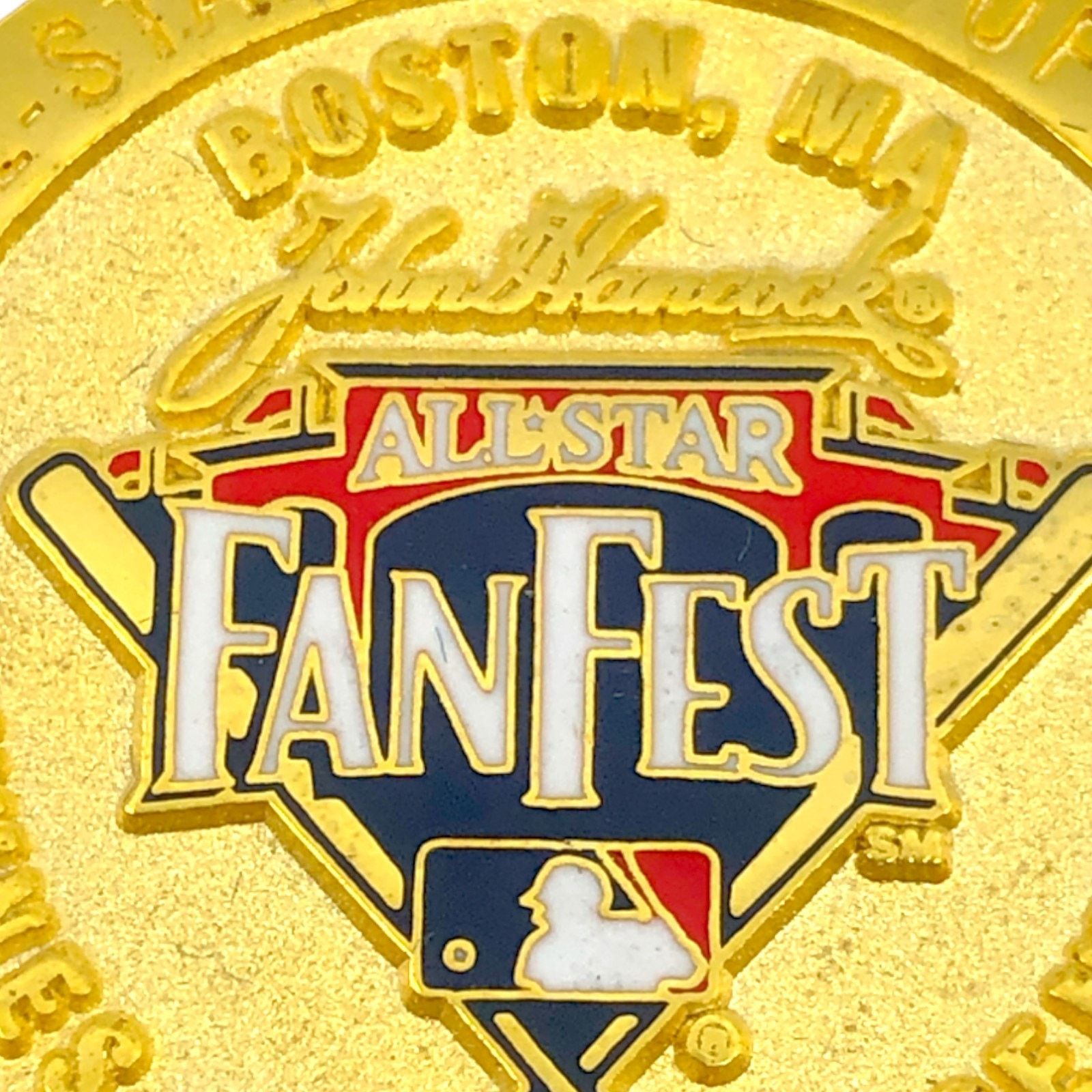 MLB Boston All Star Game Fanfest 1999 Fenway Park Gold Pin *RARE Size ONE SIZE - 2 Thumbnail
