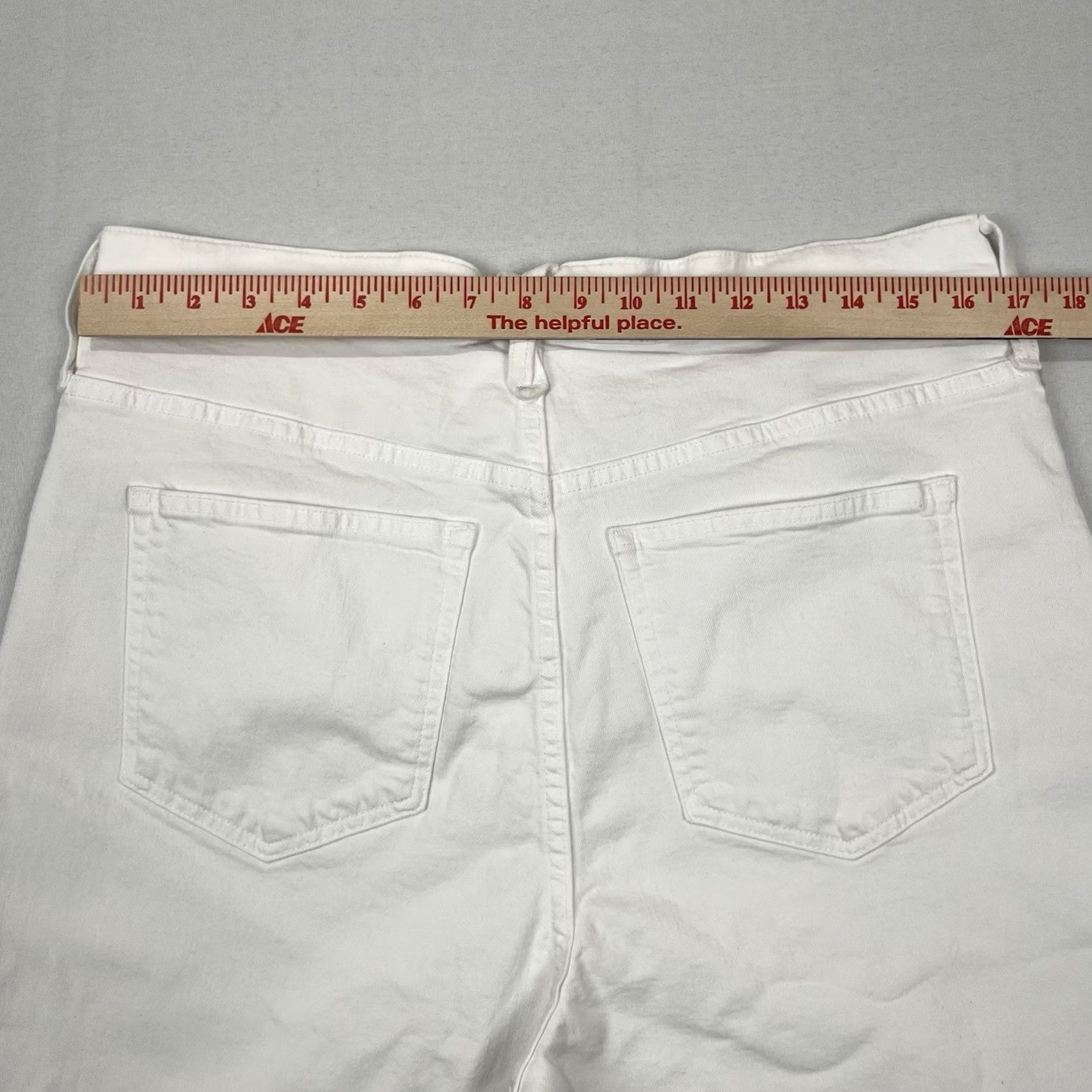 J.Crew J.CREW Jeans Women's 32 x 26 White Denim High Rise Slim Wide-Leg 5-Pocket Logo Comfort Stretch Machine Washable Vintage No Hem Incorrect? Size 24" / US 00 / IT 34 - 3 Thumbnail