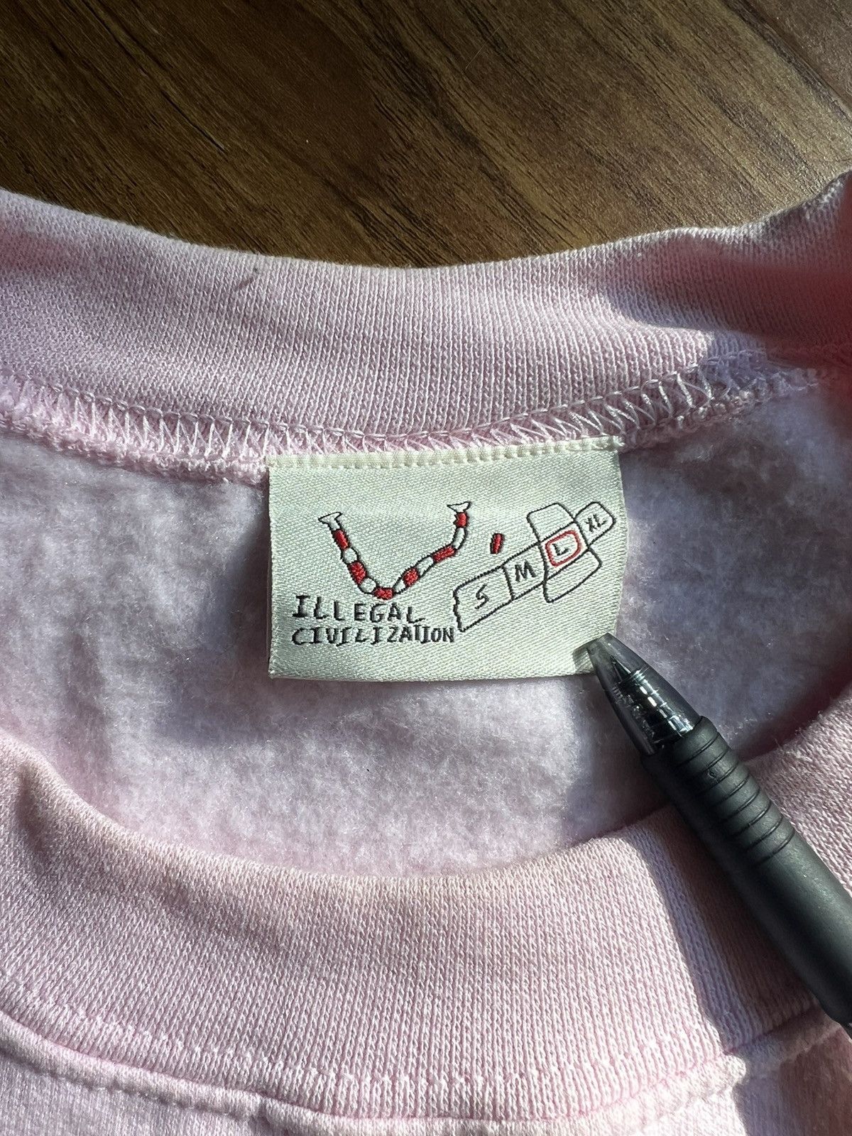 Illegal Civilization VERY RARE Illegal Civilization School is Cool crewneck pink Size US L / EU 52-54 / 3 - 3 Thumbnail
