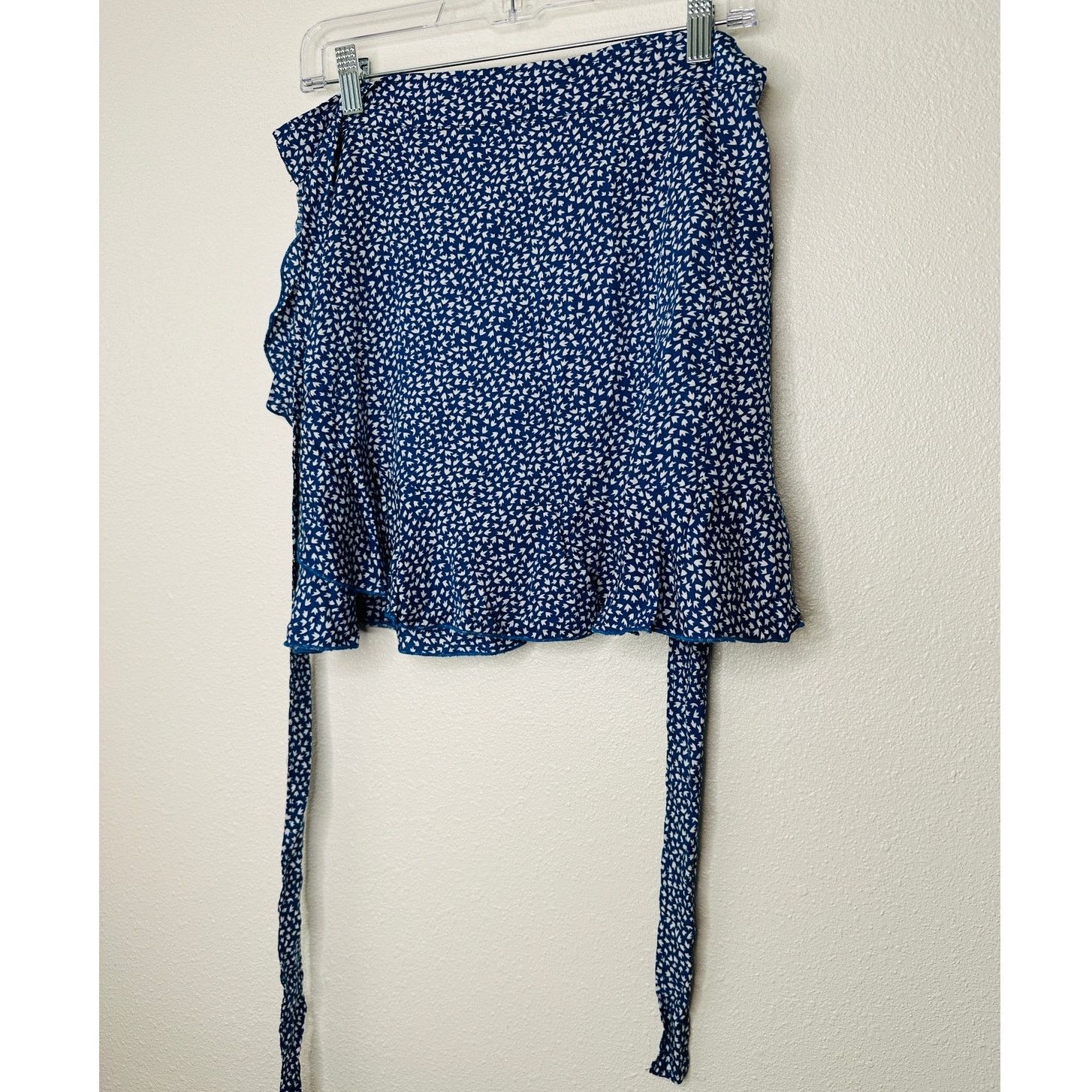 Other Blue & White Leaf Print Design Wrap Mini Skirt with Ruffle S Size 27" / US 4 / IT 40 - 3 Thumbnail