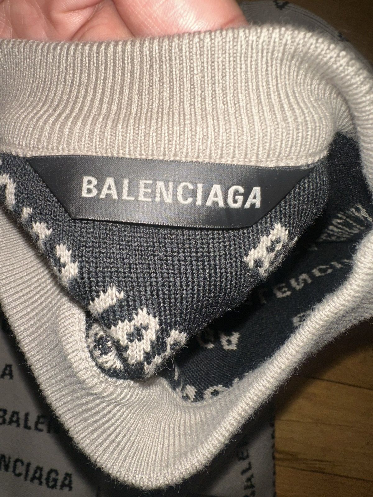 Balenciaga Balenciaga Crewneck Size US XS / EU 42 / 0 - 3 Thumbnail