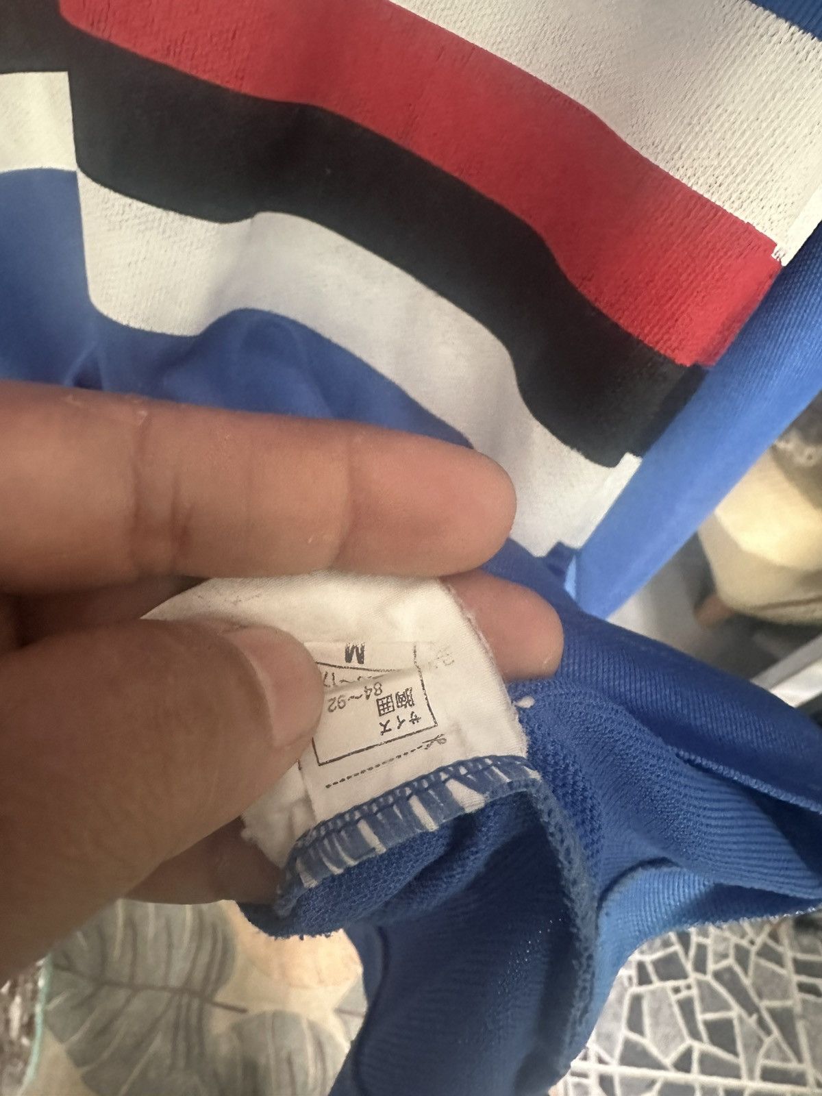 Vintage Vintage Jersey Sampdoria 1992-94 Long Sleeve Home Football Size US M / EU 48-50 / 2 - 6 Thumbnail