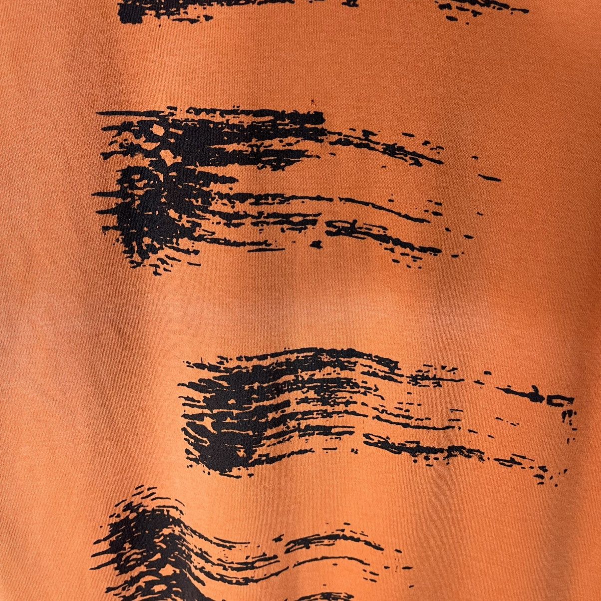 Diesel Vintage Diesel Central Logo Orange Tee Streetwear Y2K Size US L / EU 52-54 / 3 - 9 Thumbnail