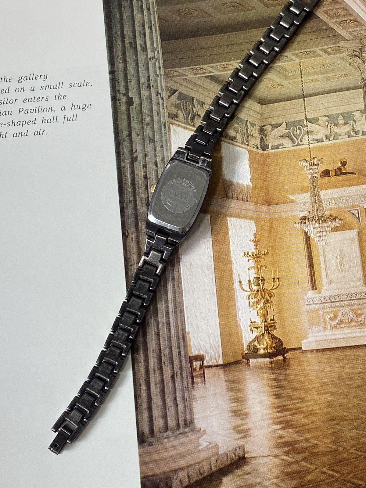 Japanese Brand Vintage OMAX Quartz Two-Tone Retro Watch Size ONE SIZE - 4 Thumbnail