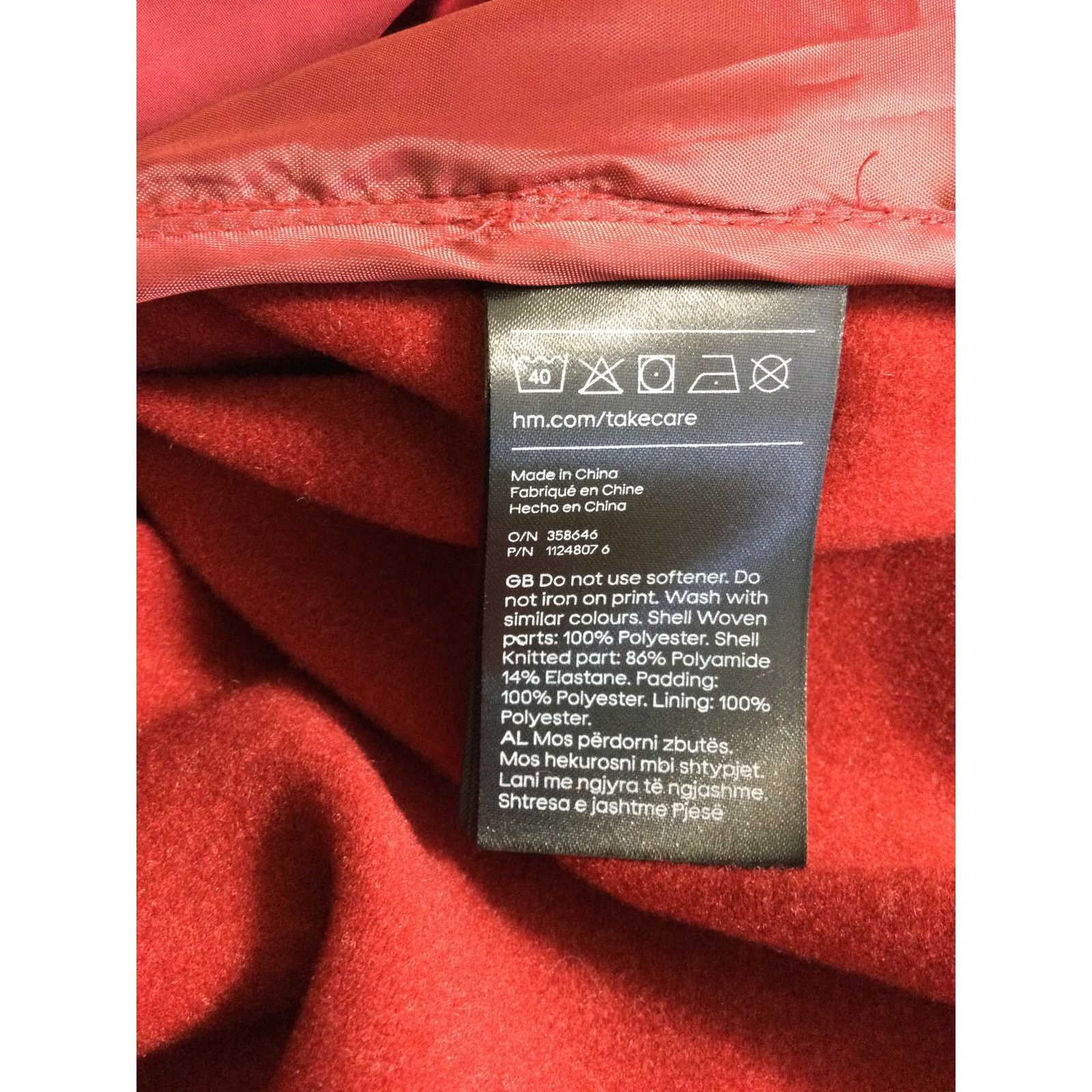 H&M H&M puffer red running jacket NWOT Size US L / EU 52-54 / 3 - 5 Thumbnail