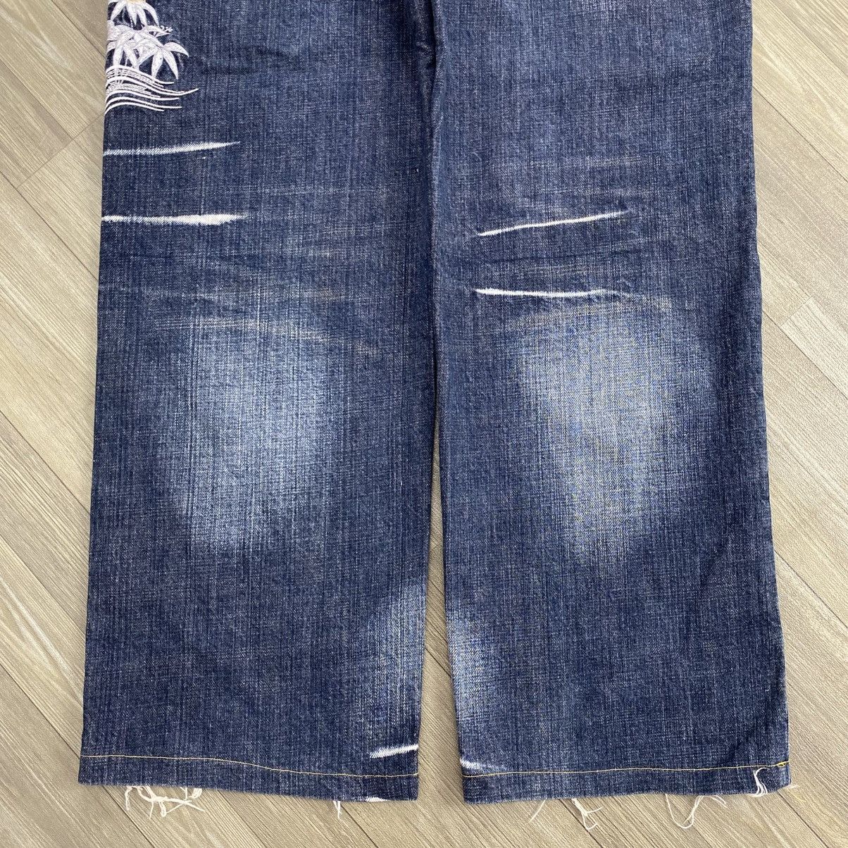 Karakuri Tamashii Vintage Karakuri Tamashii Phoenix Bird Embroidered Jeans Size US 33 - 16 Thumbnail