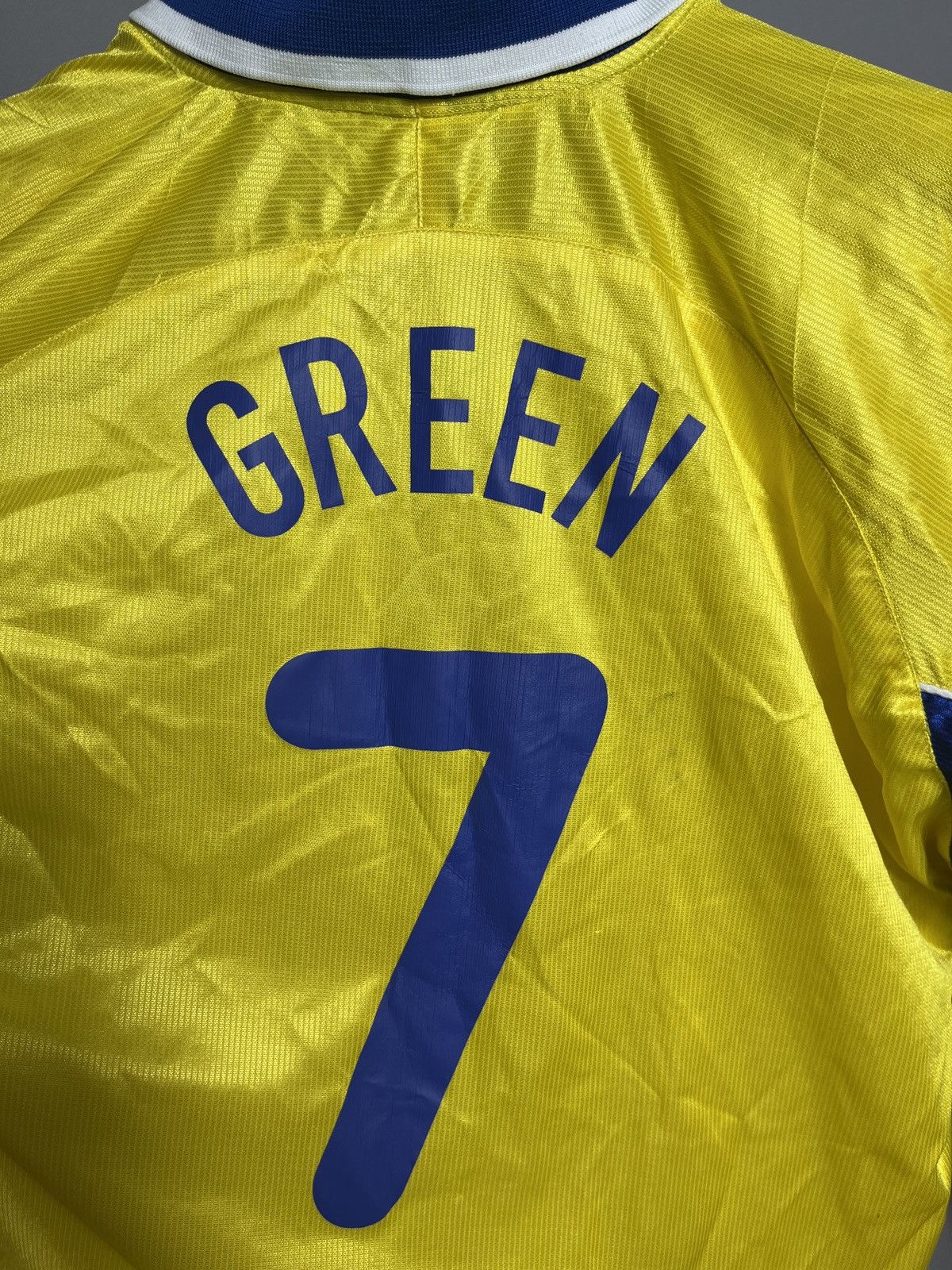 Sports Specialties 2003 - 2004 Farnborough FC away yellow Dean Green #7 long Size US XL / EU 56 / 4 - 13 Thumbnail