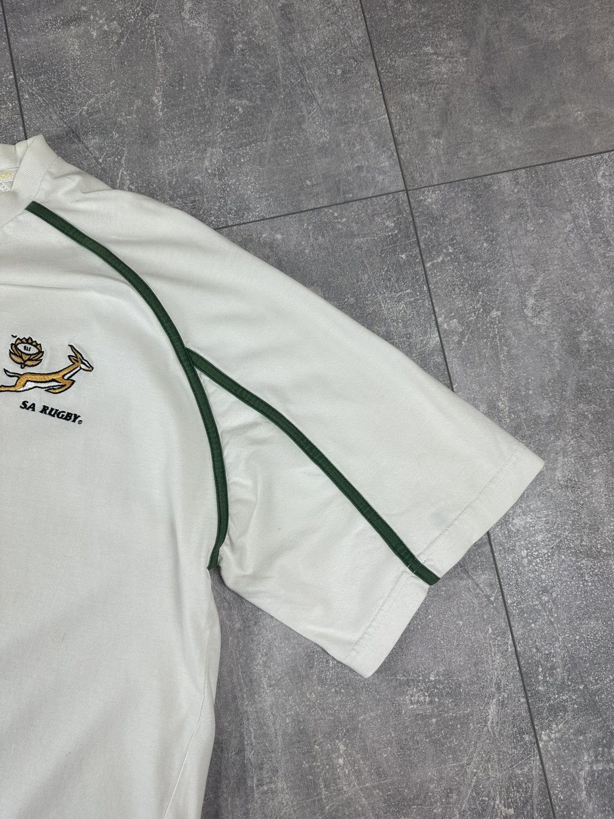 Canterbury of New Zealand Canterdury SA Rugby Union 2005/06 South Africa T-Shirt Size US XL / EU 56 / 4 - 12 Thumbnail