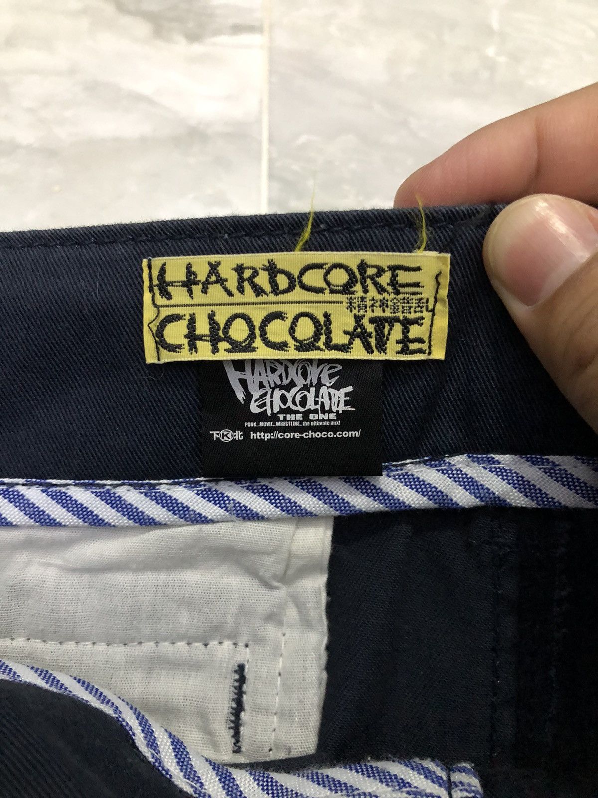 Japanese Brand Hardcore Chocolate Graphic Shorts –Japan Street Cult Classic Size US 30 / EU 46 - 4 Thumbnail